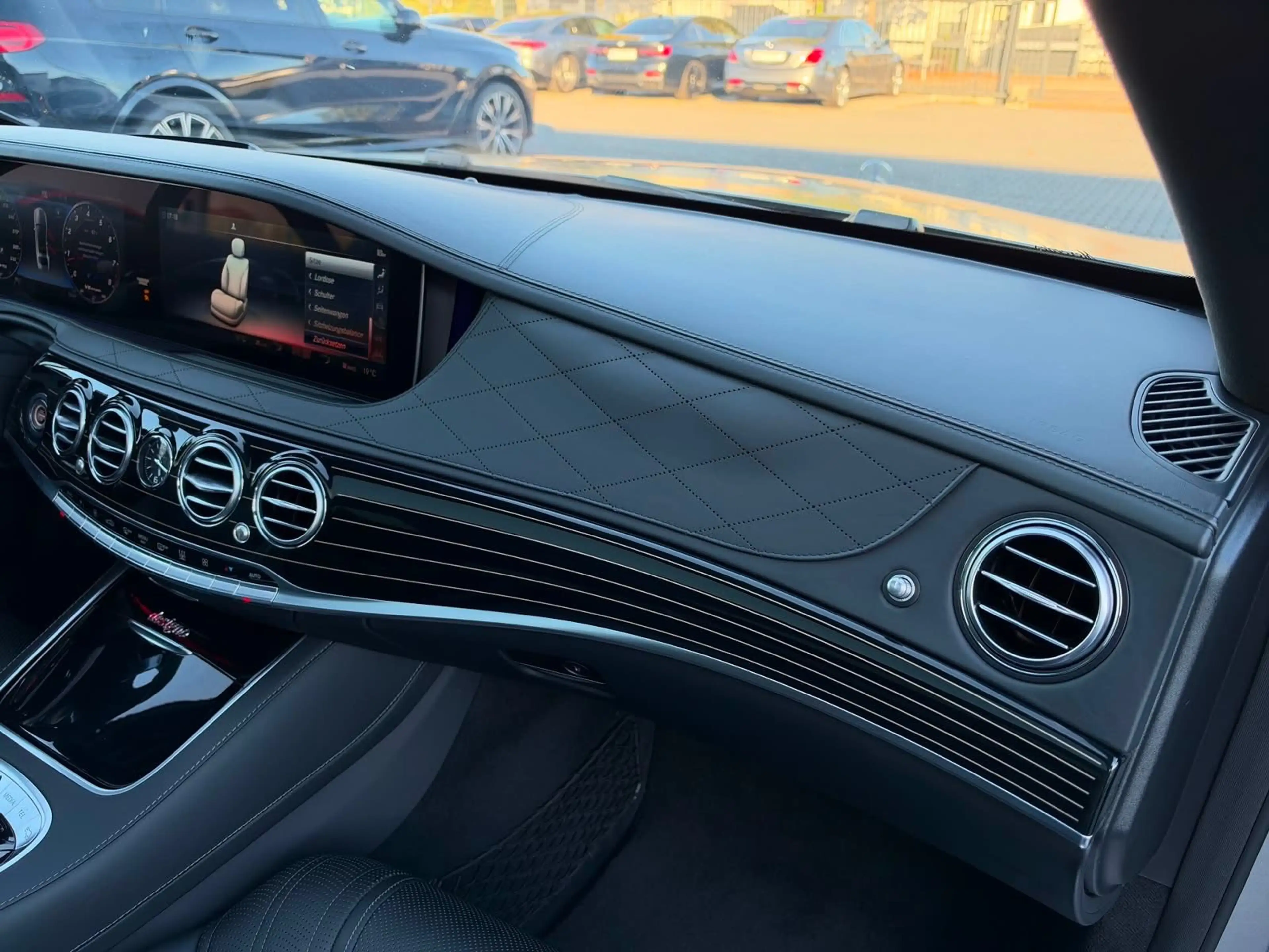 Mercedes-Benz S 63 AMG S63*AMG*4Matic+*Lang*Executive*Exklusiv-Paket* — photo 15