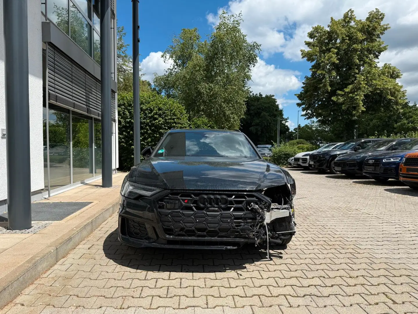 Audi S6 Avant 3.0 TDI/ AHK/ PANO/ B&O/ AIR SUSPENSION Schwarz - 2