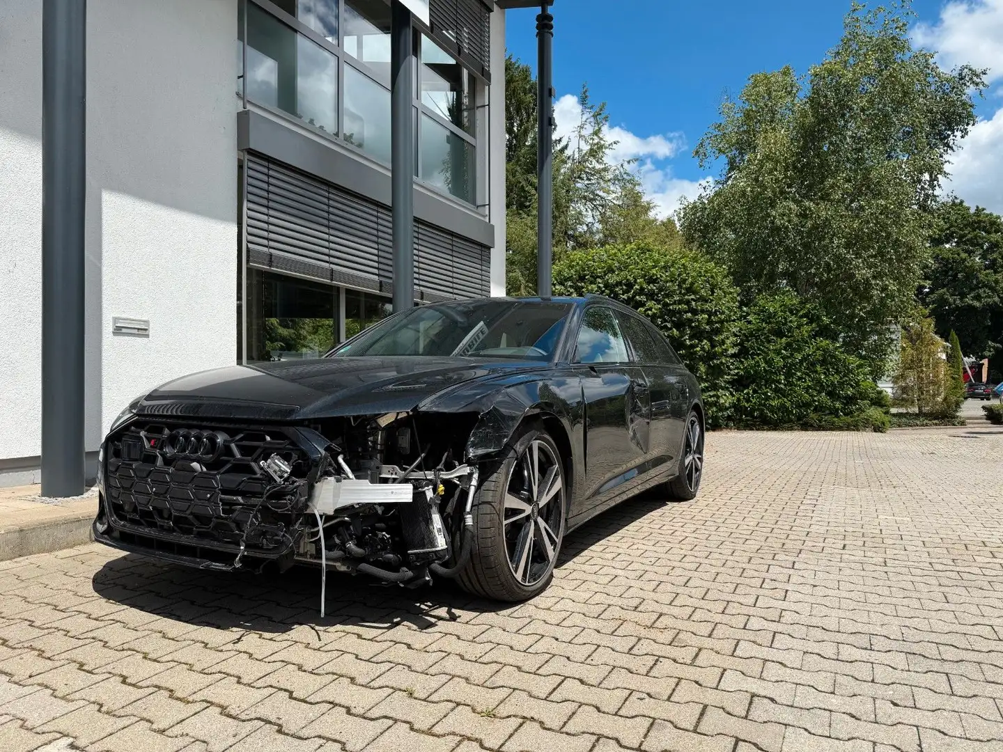 Audi S6 Avant 3.0 TDI/ AHK/ PANO/ B&O/ AIR SUSPENSION Schwarz - 1