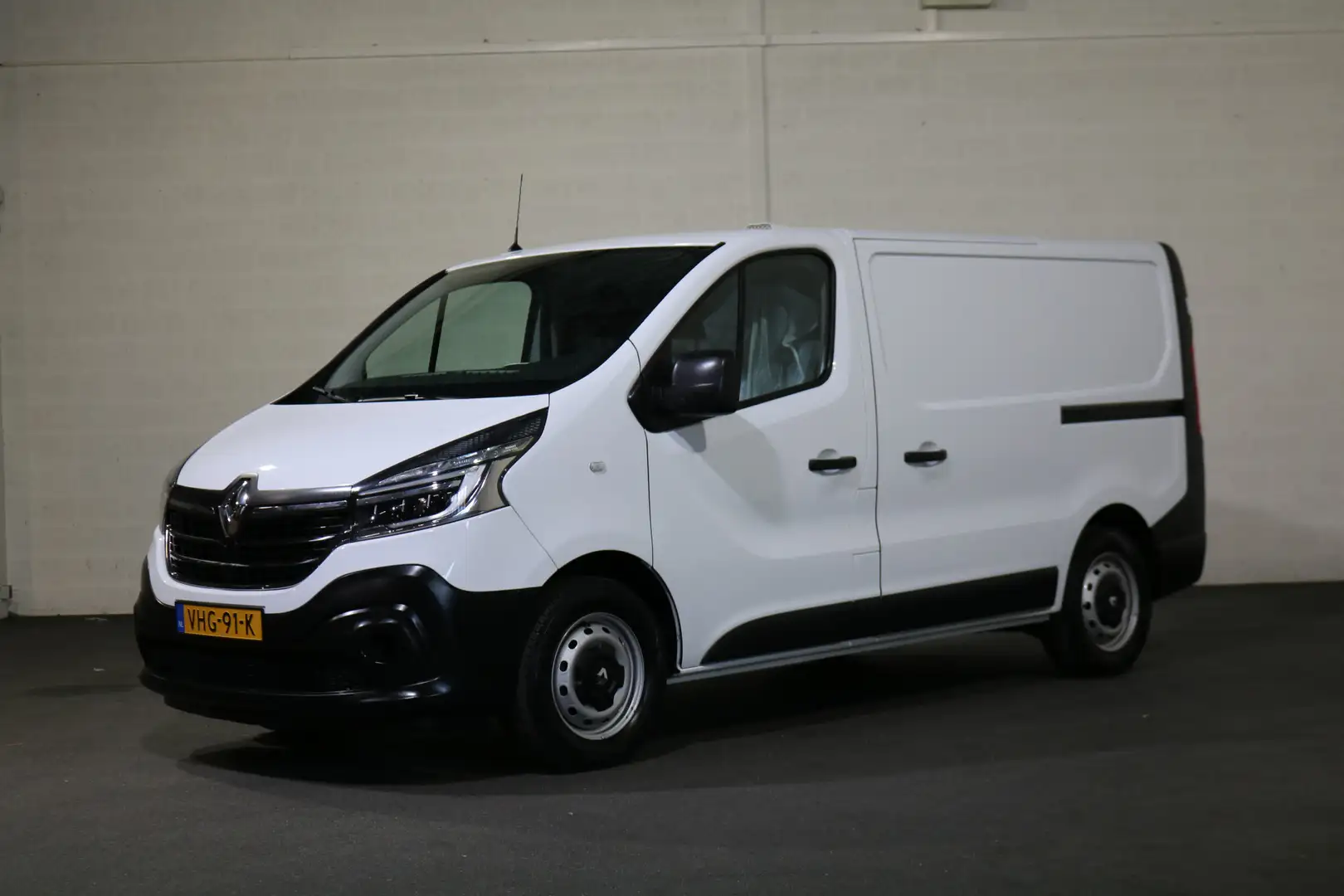 Renault Trafic 2.0 dCi 120pk L1 H1 Airco Navigatie 2x Schuifdeur Blanc - 1