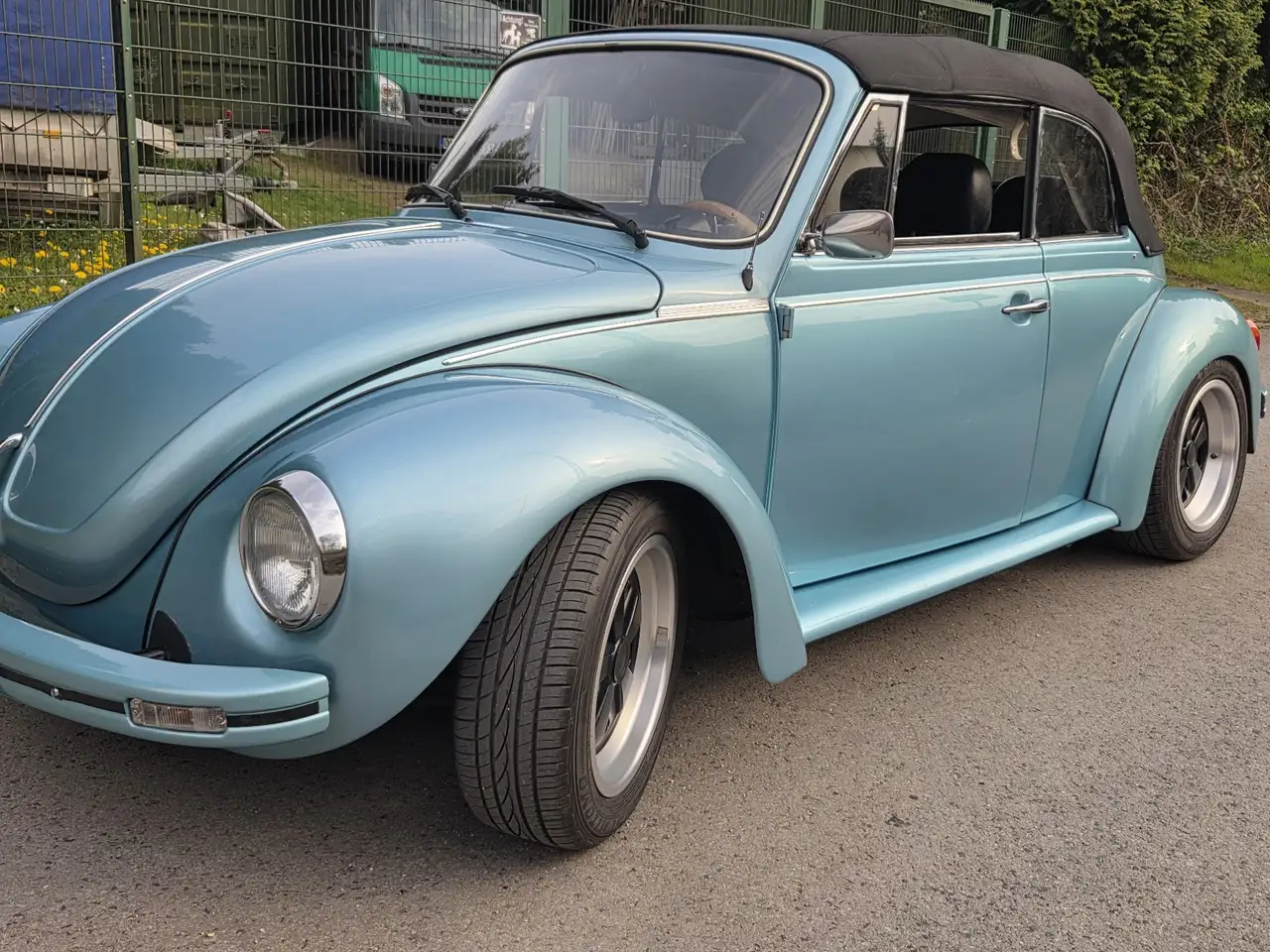 Volkswagen Käfer 1303 Cabrio Motor 101 PS, foto 4