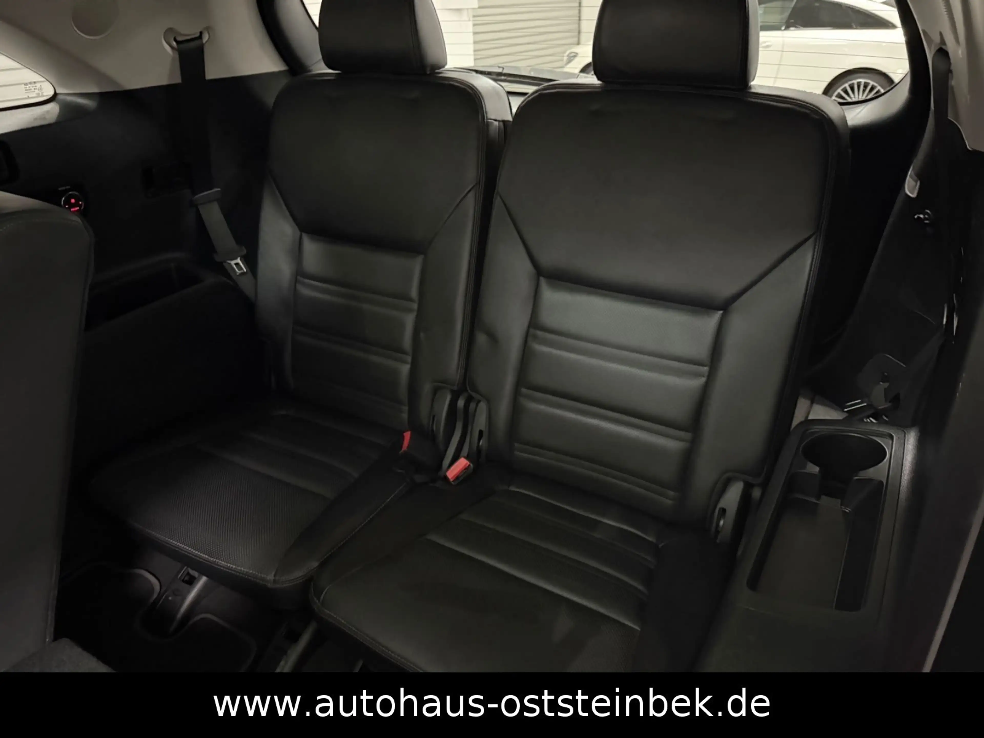 Kia Sorento 2.2 CRDi PLATINUM EDITION 4WD/7-SITZER/ — photo 15