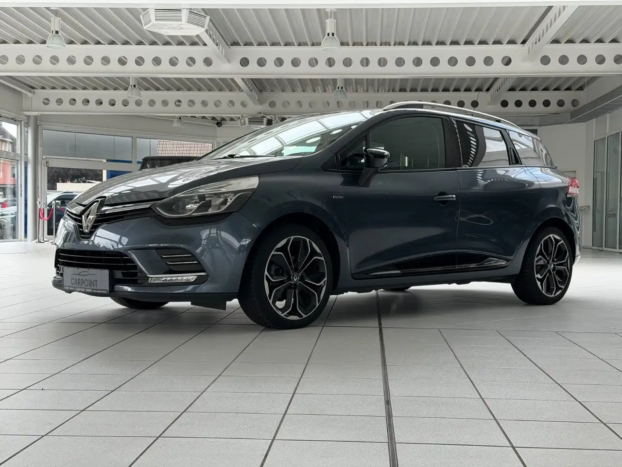 Renault Clio IV TCe 120 Grandtour Limited PDC Klimaauto. — photo 1 of 38