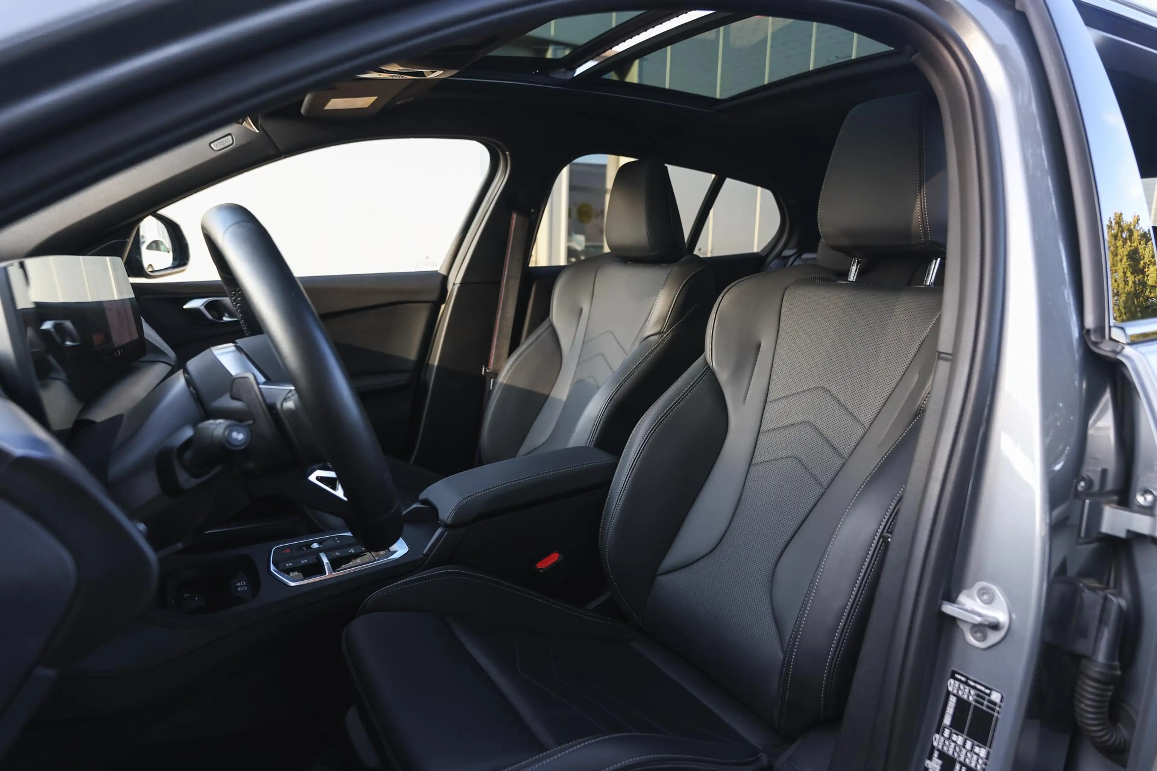 BMW 120 1 Serie M Sport Automaat / Trekhaak / Panoramadak — photo 13