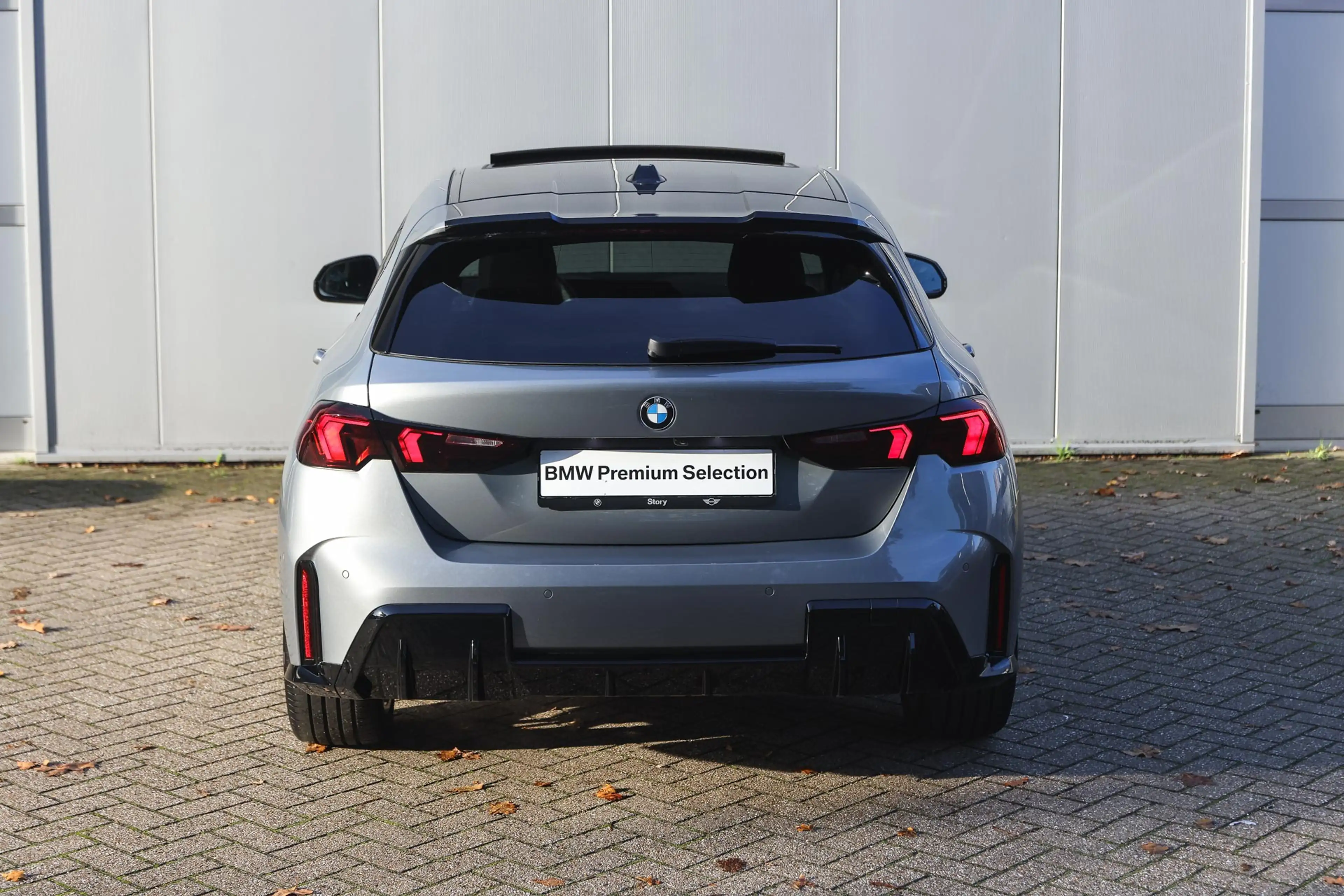 BMW 120 1 Serie M Sport Automaat / Trekhaak / Panoramadak — photo 7