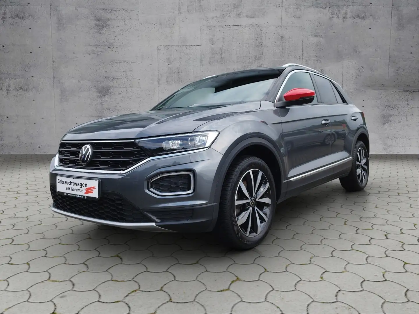 Volkswagen T-Roc Sport 1.5TSI AHK/StHz/RFK/ACC/PDC/SHZ KLIMA LED A Gris - 2