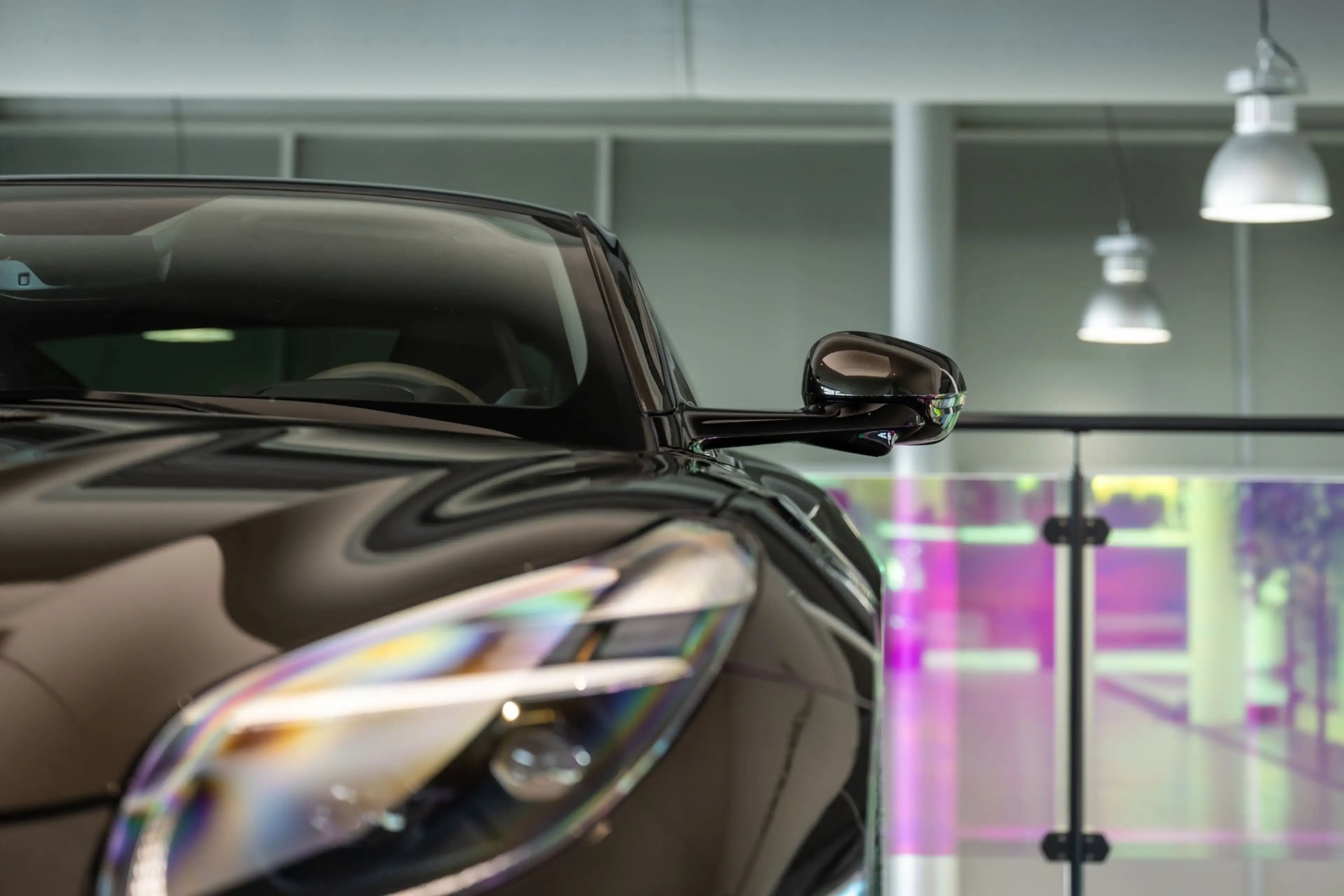 Aston Martin DB12 4.0 V8 — photo 7