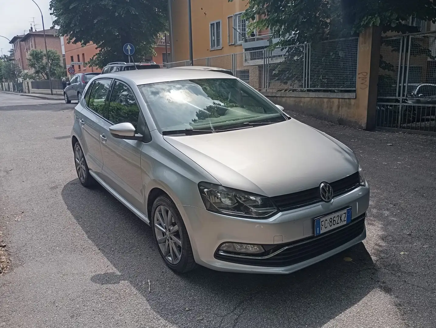 Volkswagen Polo Polo 5p 1.4 tdi bm Highline 90cv Argento - 2
