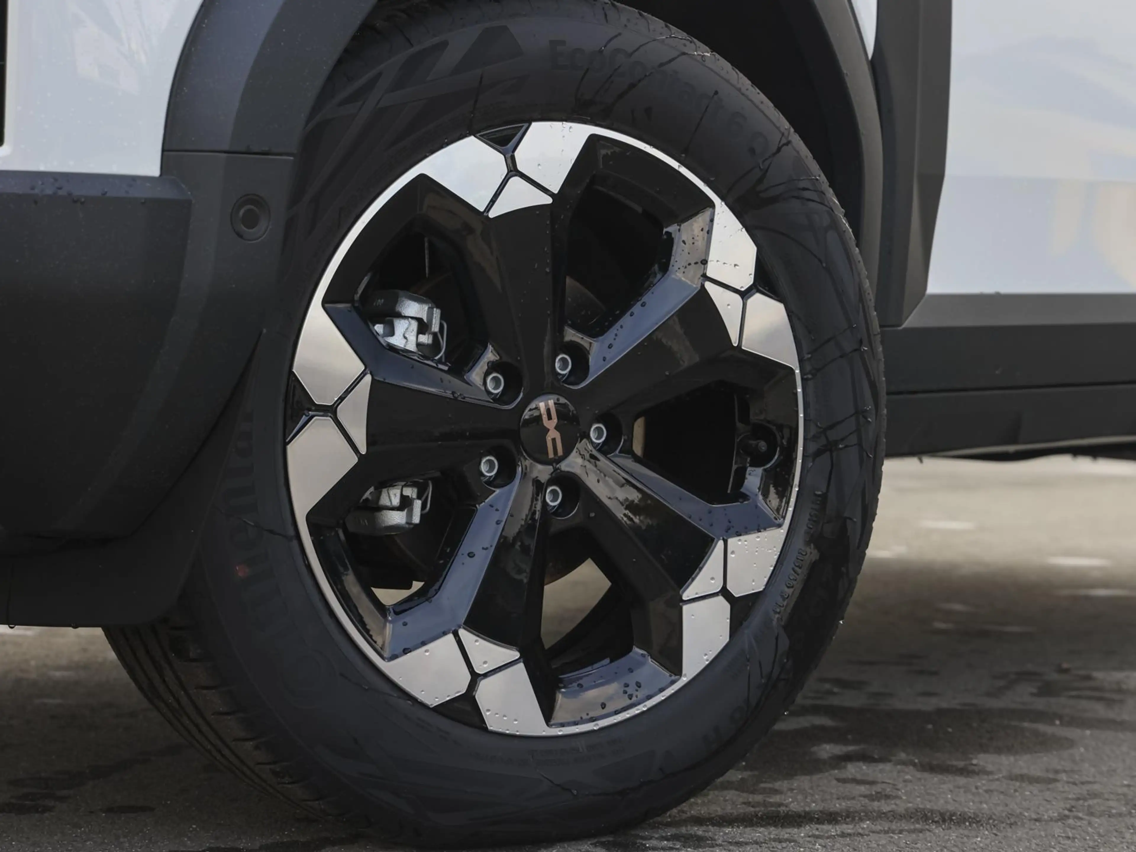 Dacia Duster Extreme mild hybrid 140 NAVI SHZ PDC LHZ — photo 7