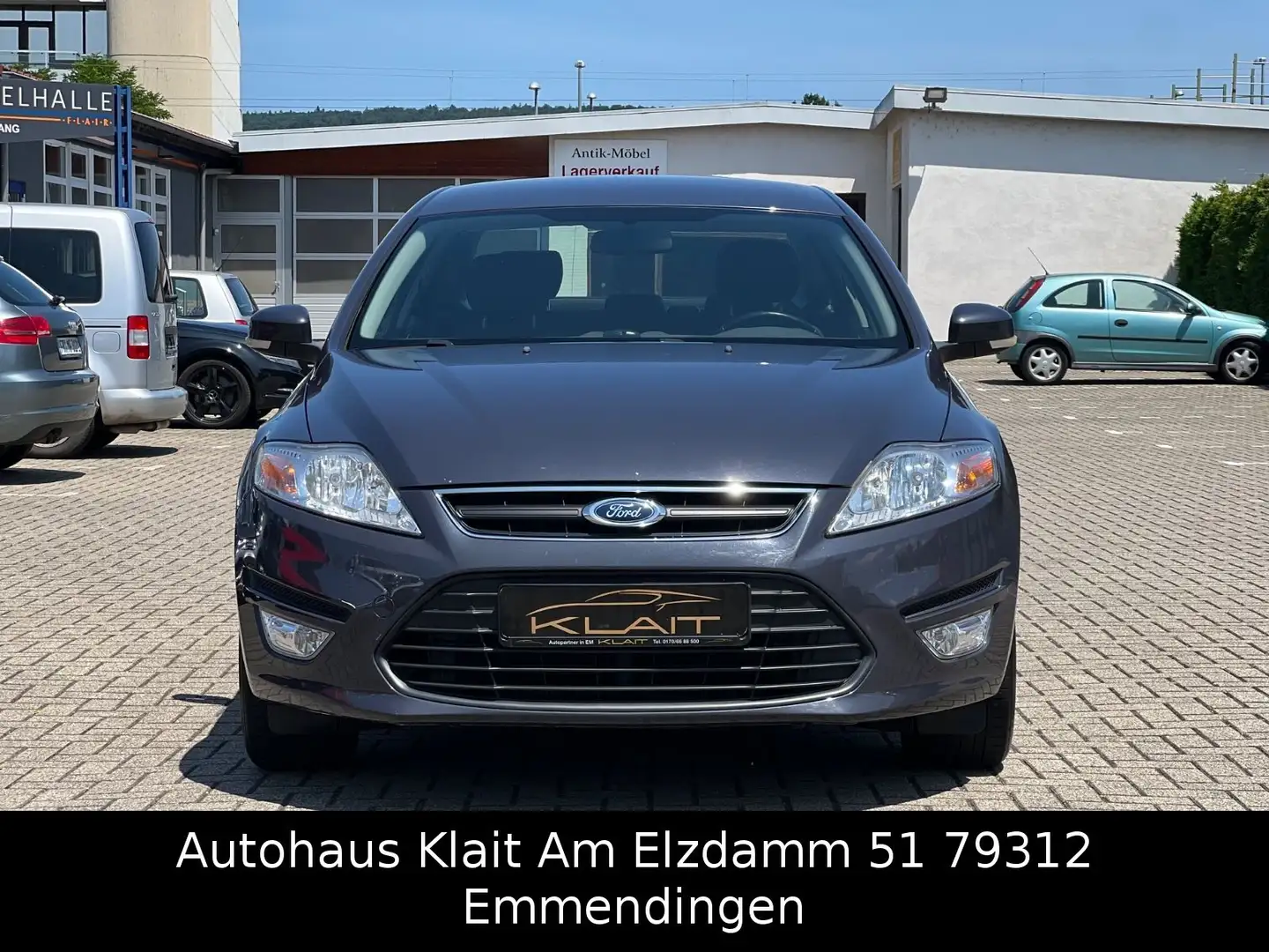Ford Mondeo Limousine Automatik Grau - 2