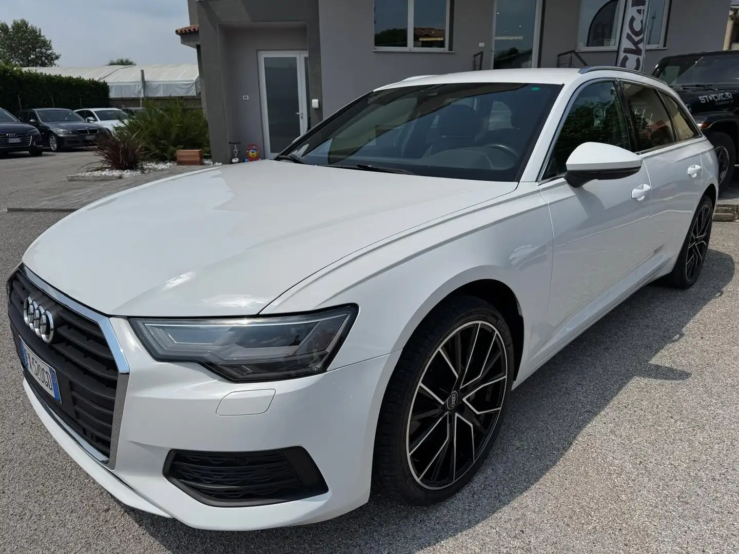 Audi A6 Avant 45 3.0 TDI quattro Business SOFT CLOSE Wit - 1