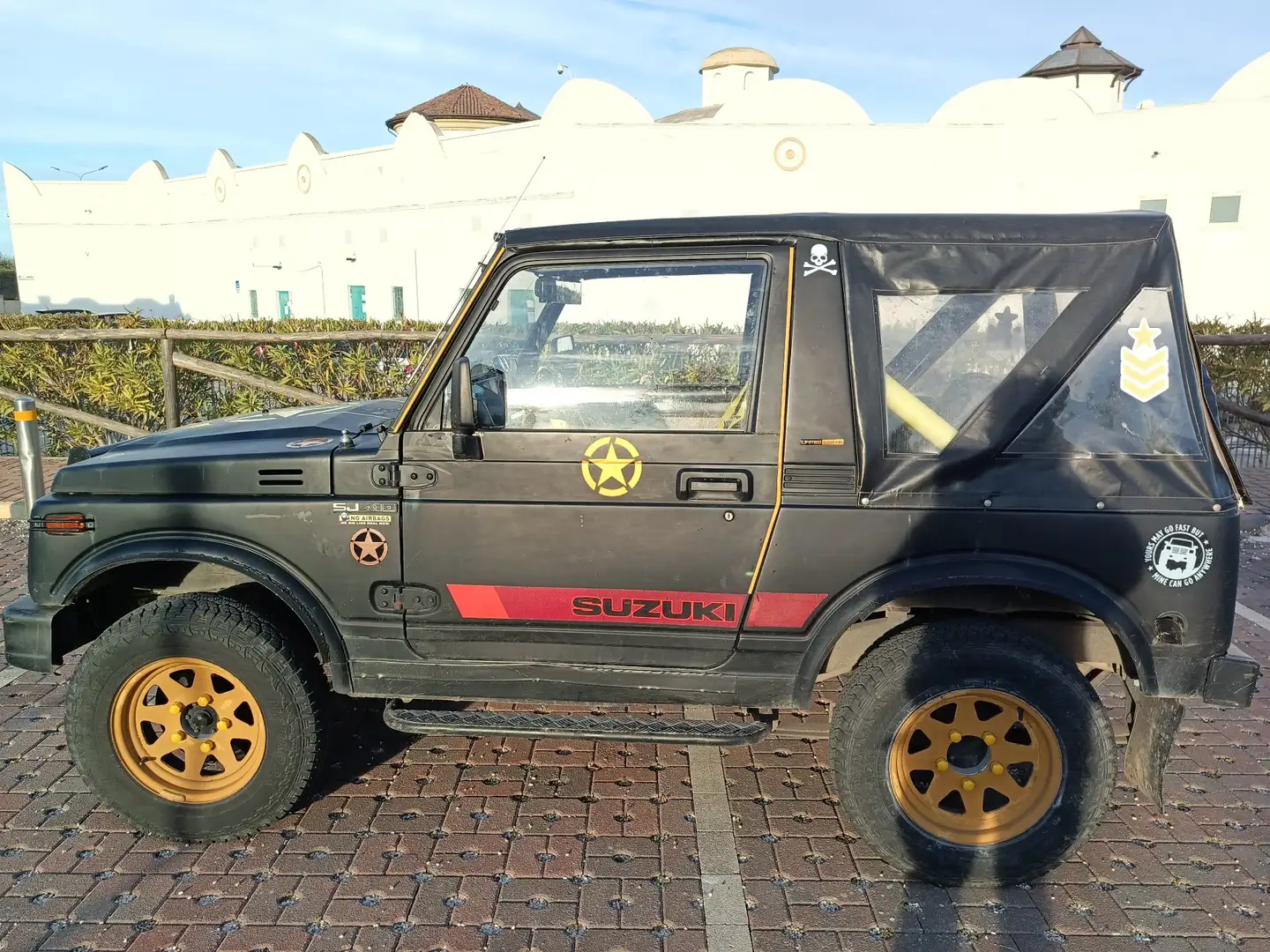 Suzuki Santana decappottabile - 2