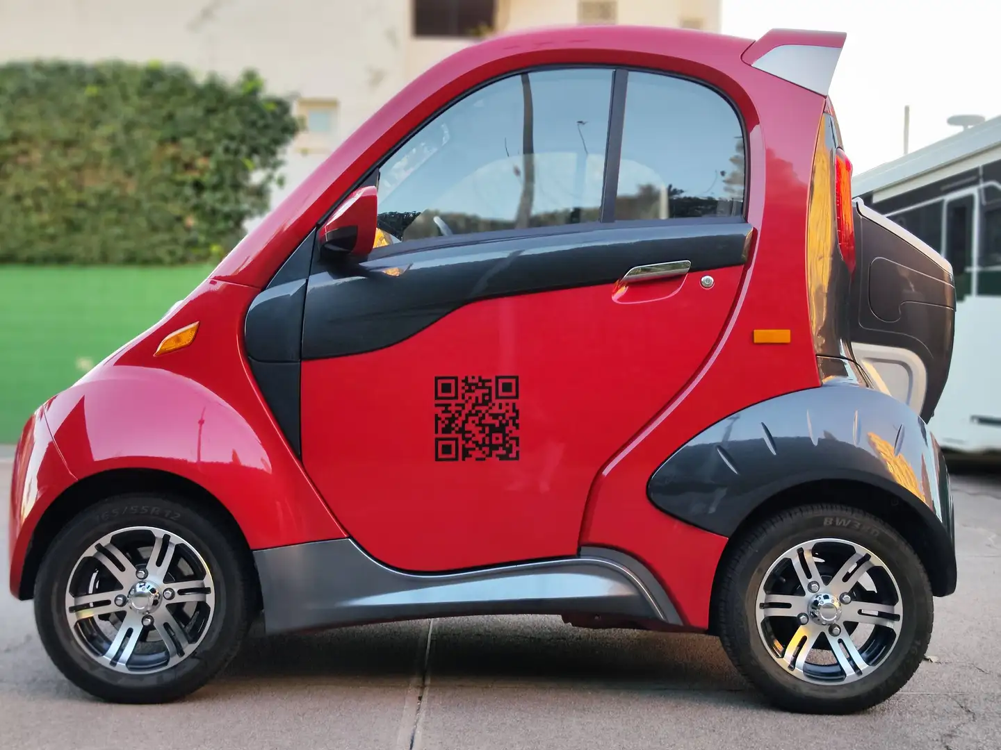 XEV Kitty Rot - 2