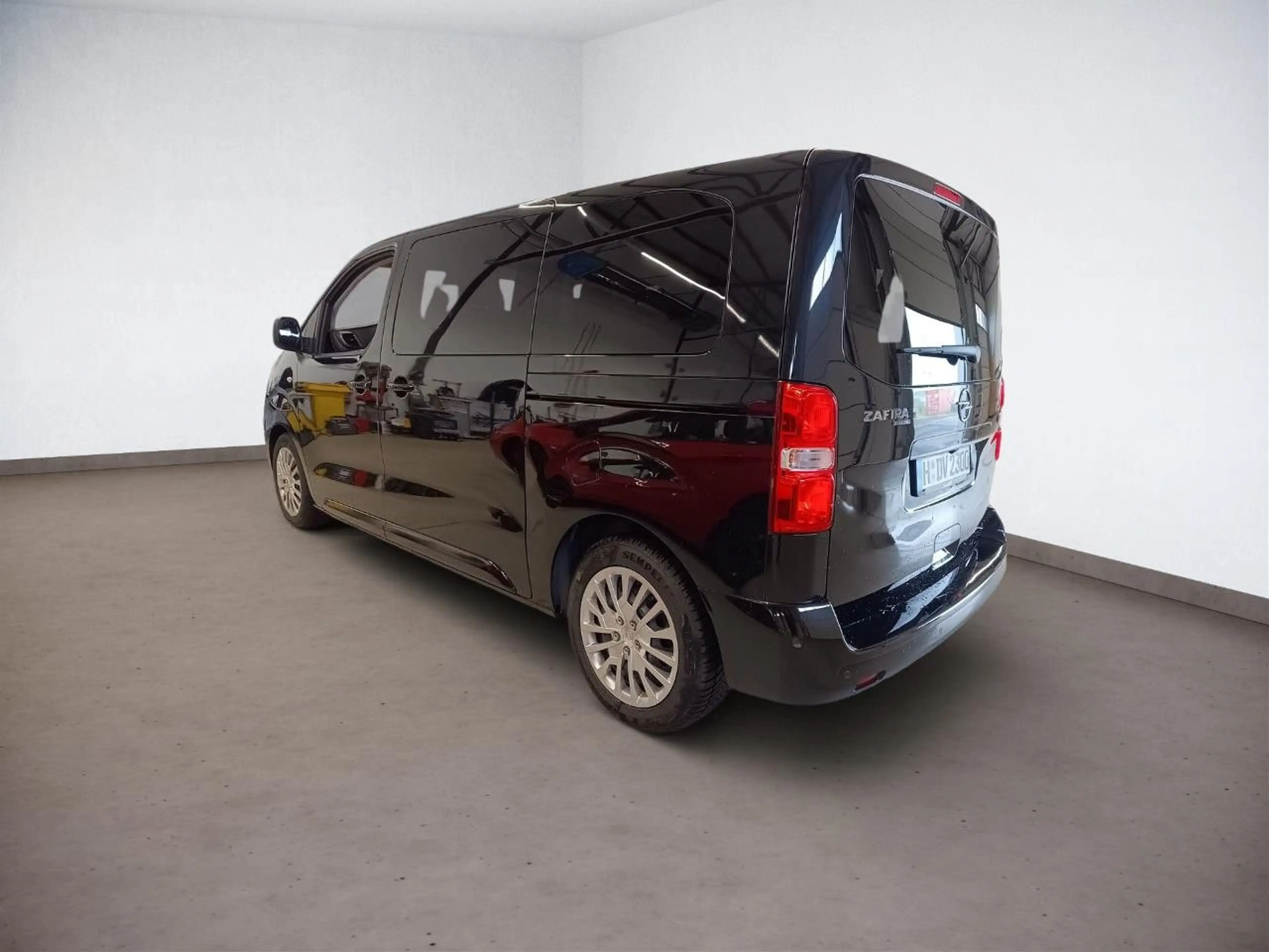 Opel Zafira Life M 2.0 D[Euro6d] S/S AT8 Edition — photo 5