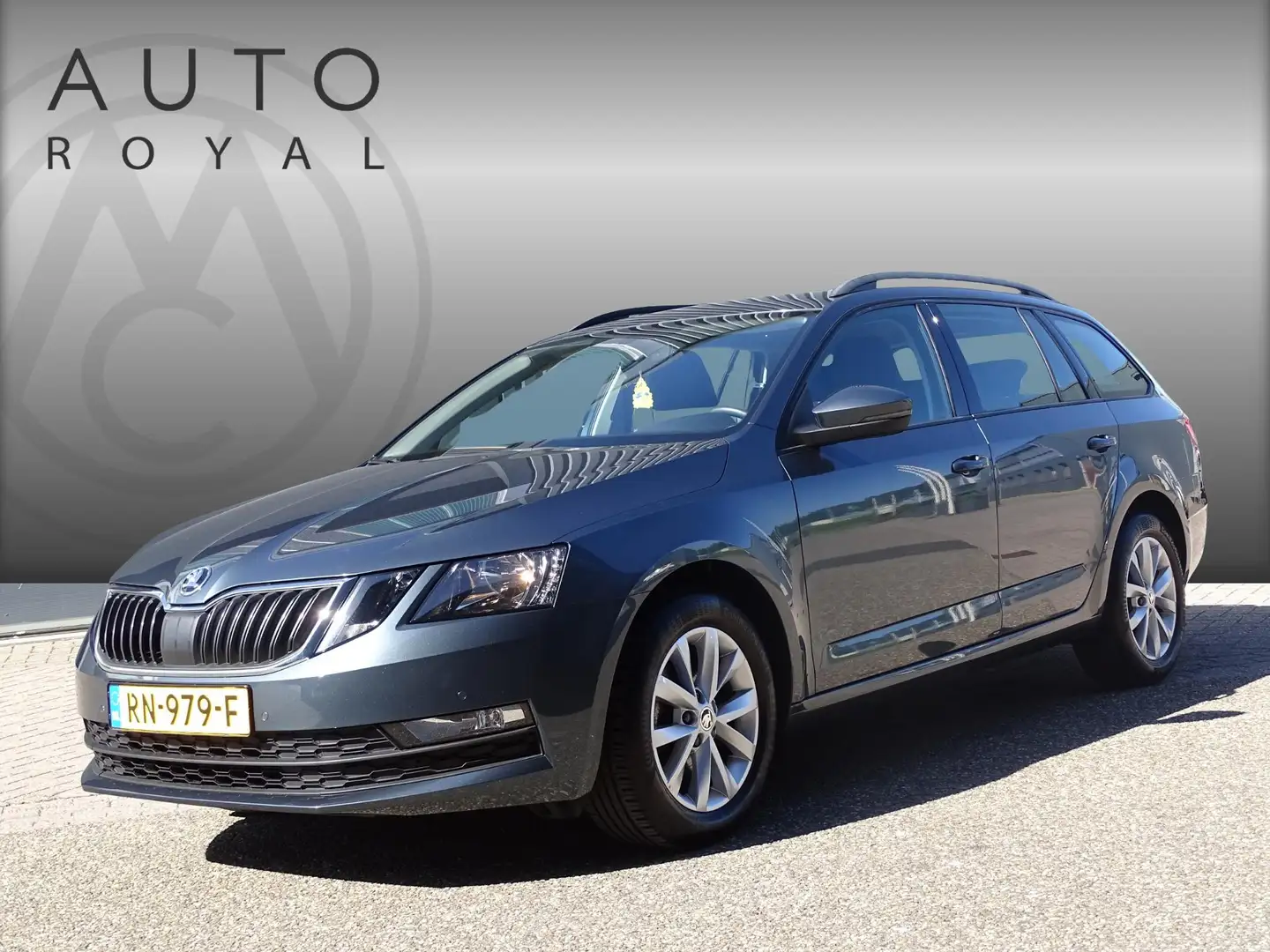Skoda Octavia Combi 1.0 TSI Greentech Ambition Business 6-Bak, N Grigio - 1