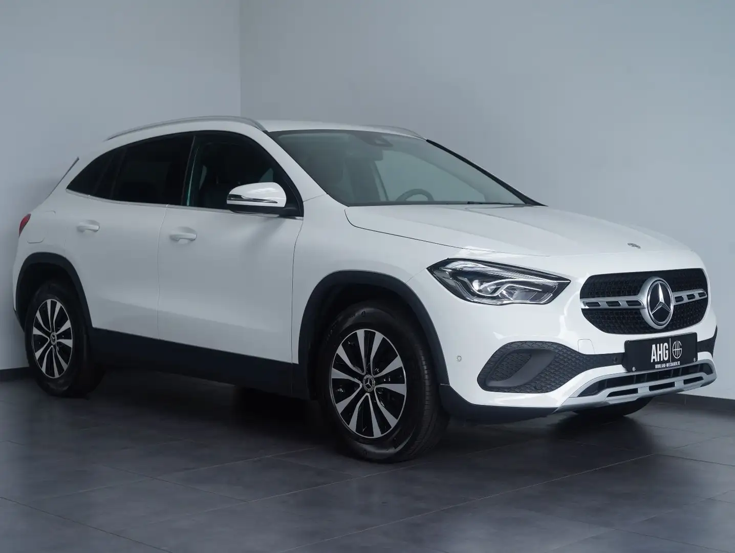 Mercedes-Benz GLA 250 e LED/NAVI/KAMERA Wit - 2