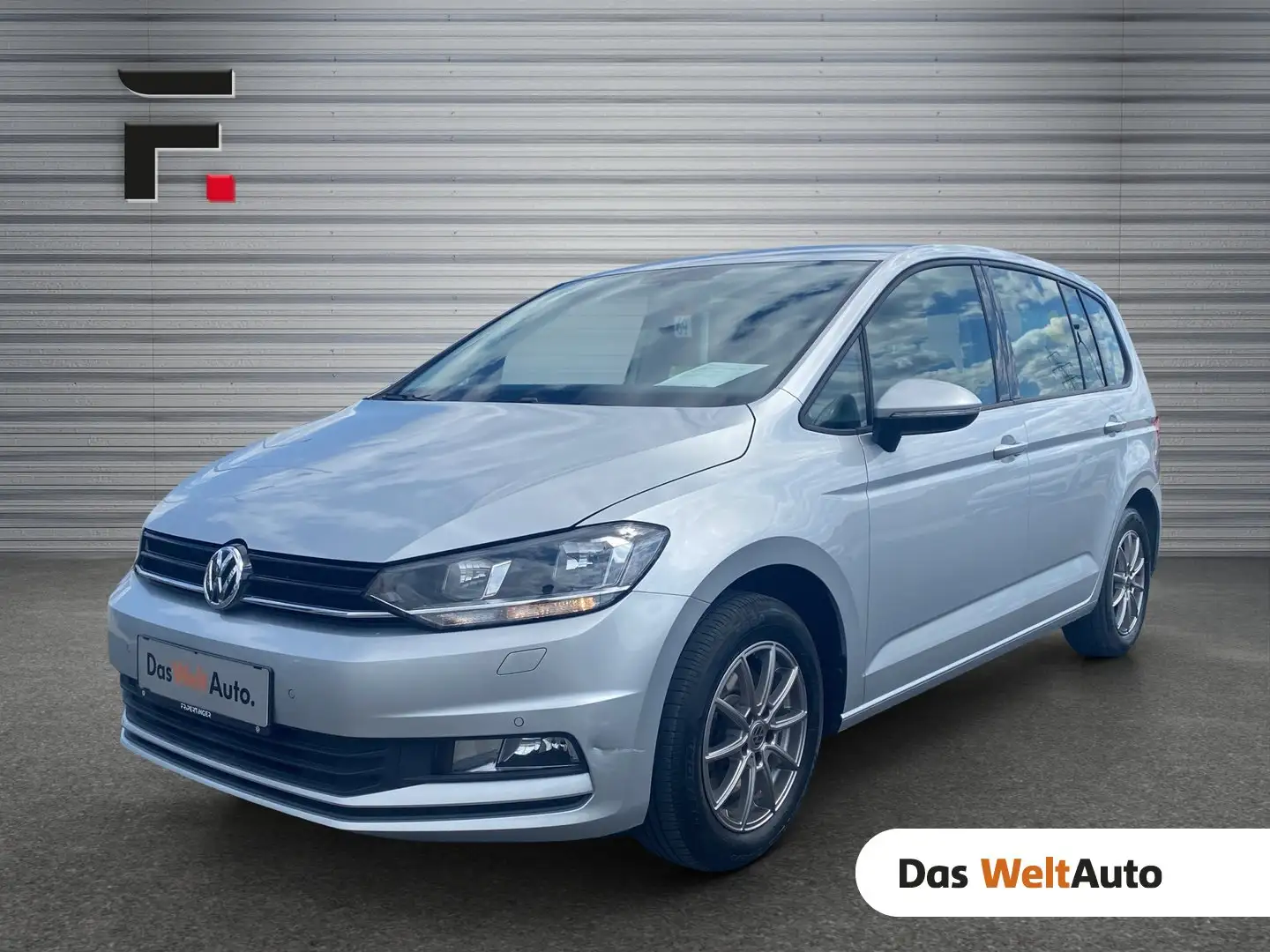 Volkswagen Touran Trendline TDI SCR Silber - 1