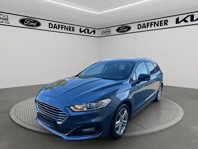 Ford Mondeo Turnier Business Edition leichter Hagelschaden