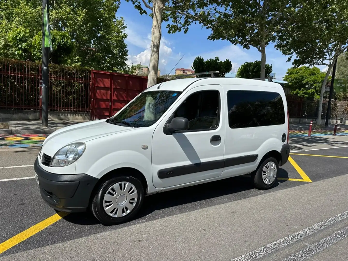 Renault Kangoo Combi 1.5DCI Campus Weiß - 1