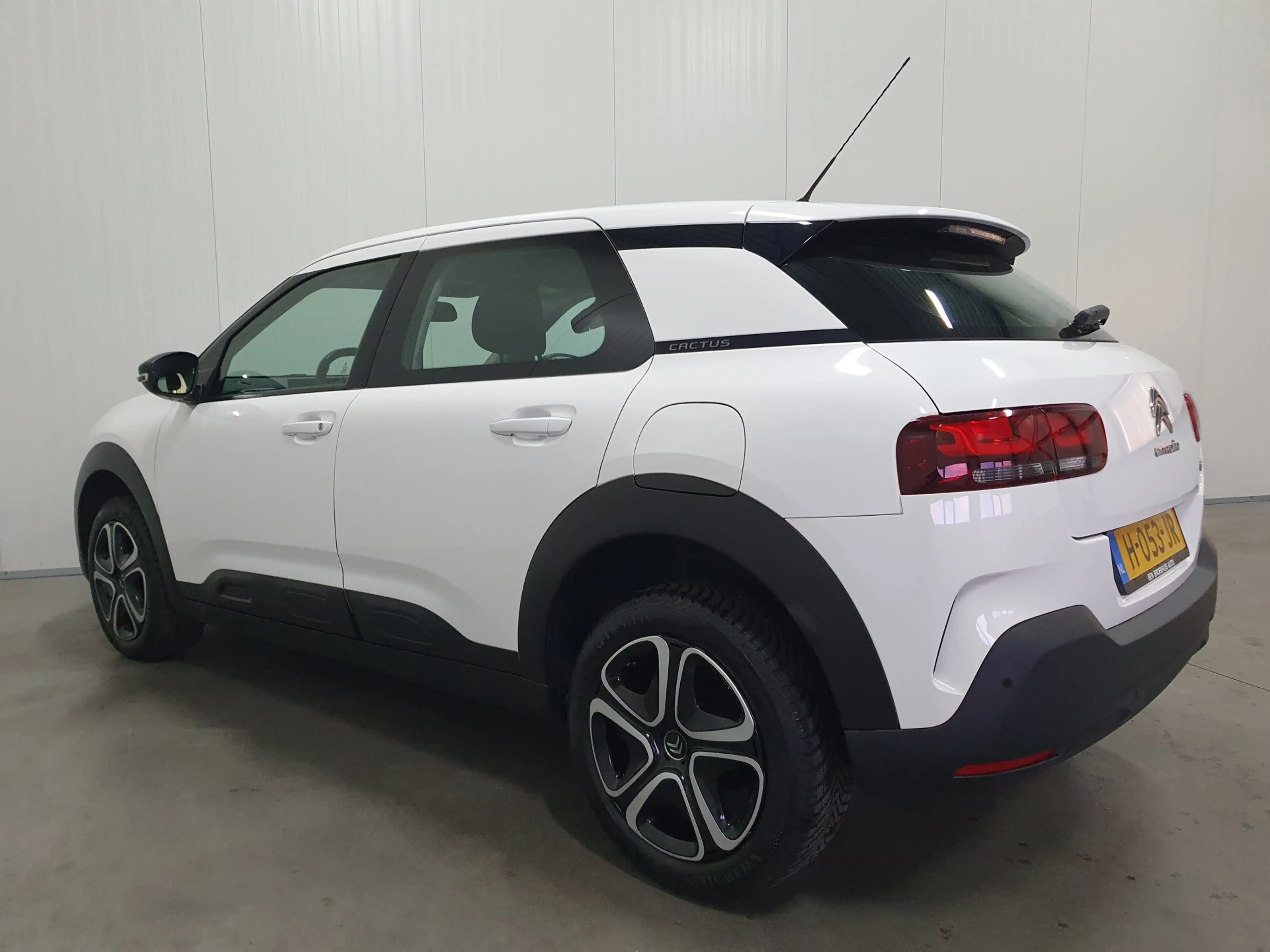 Citroen C4 Cactus 1.2 PureTech Business NAVI/PDC/CRUISE/LMV — photo 17