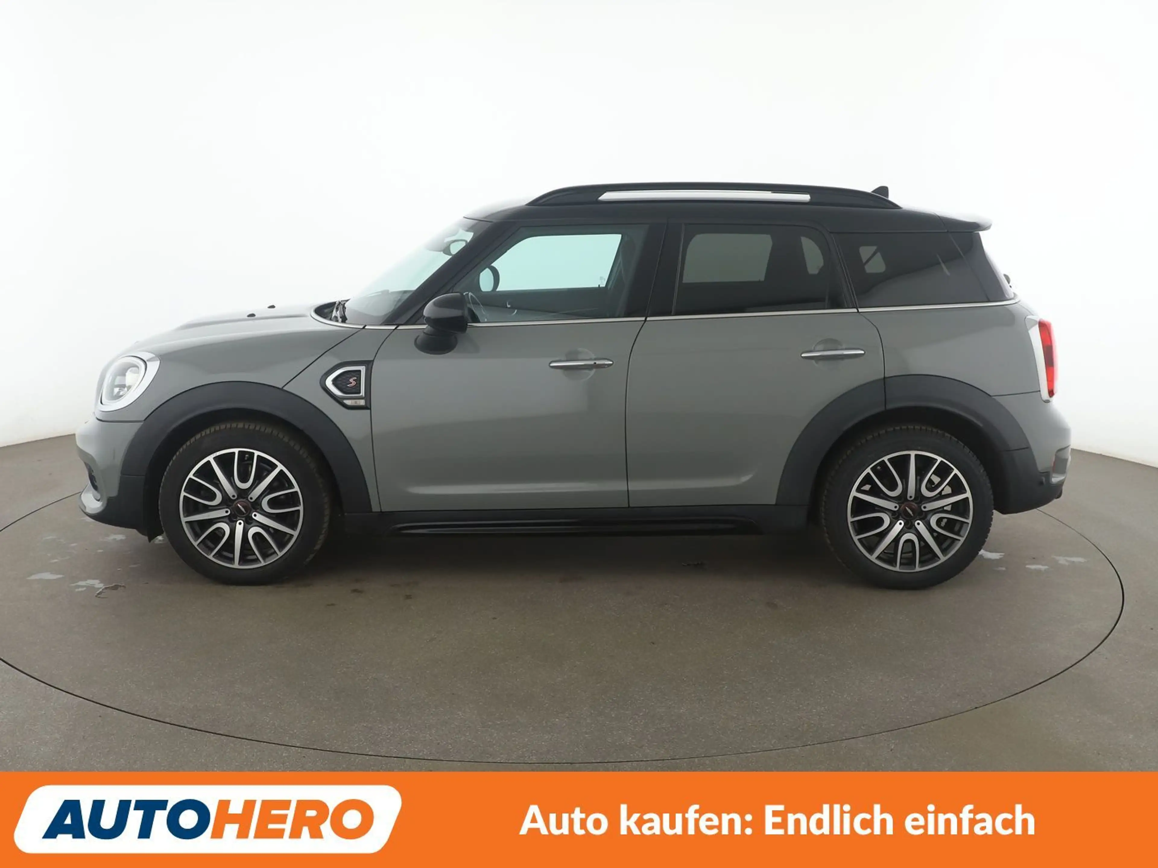 MINI Cooper S Countryman Cooper S Aut.*NAVI*TEMPO*CAM*PDC*SHZ* — photo 3