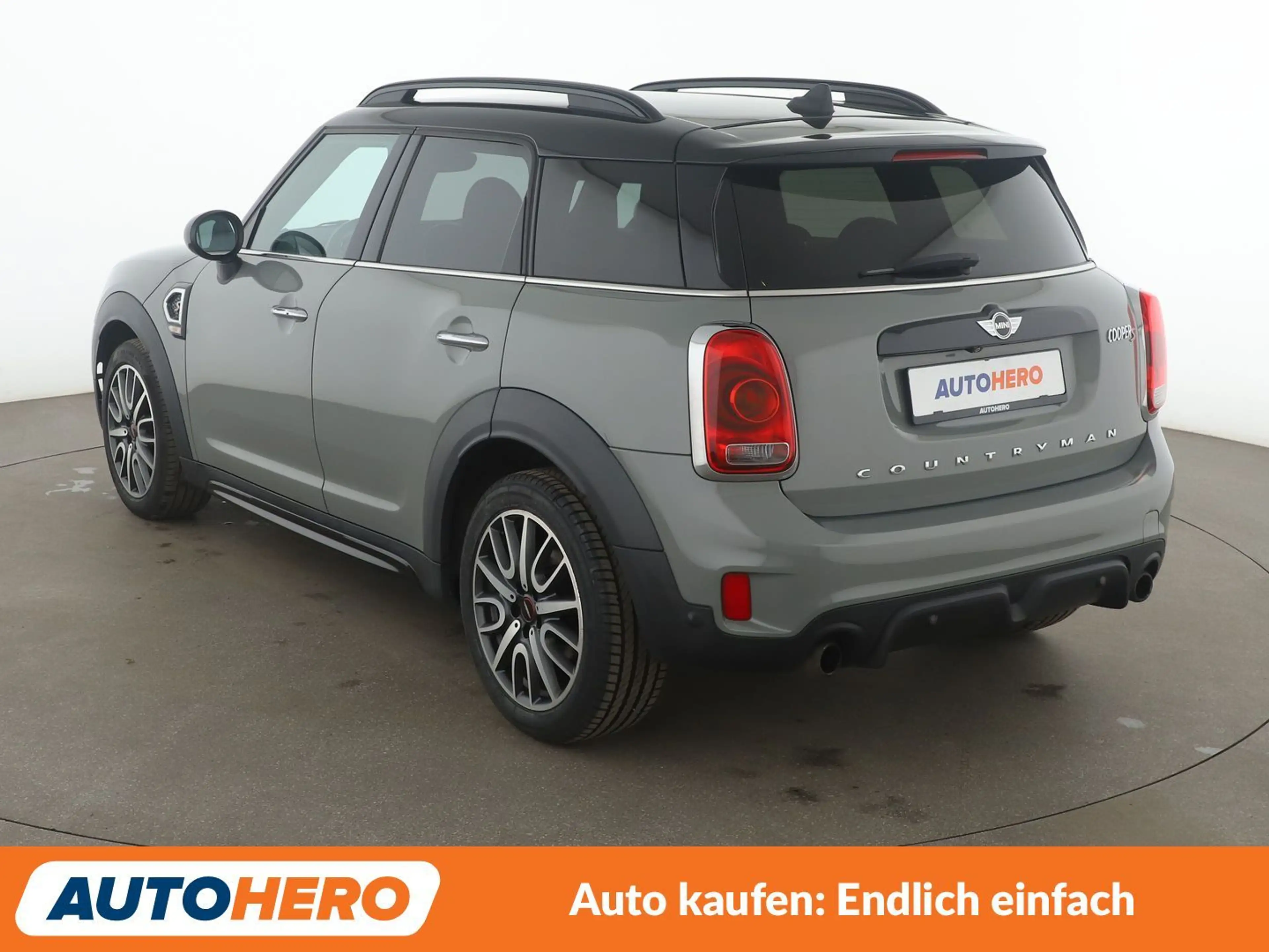 MINI Cooper S Countryman Cooper S Aut.*NAVI*TEMPO*CAM*PDC*SHZ* — photo 4