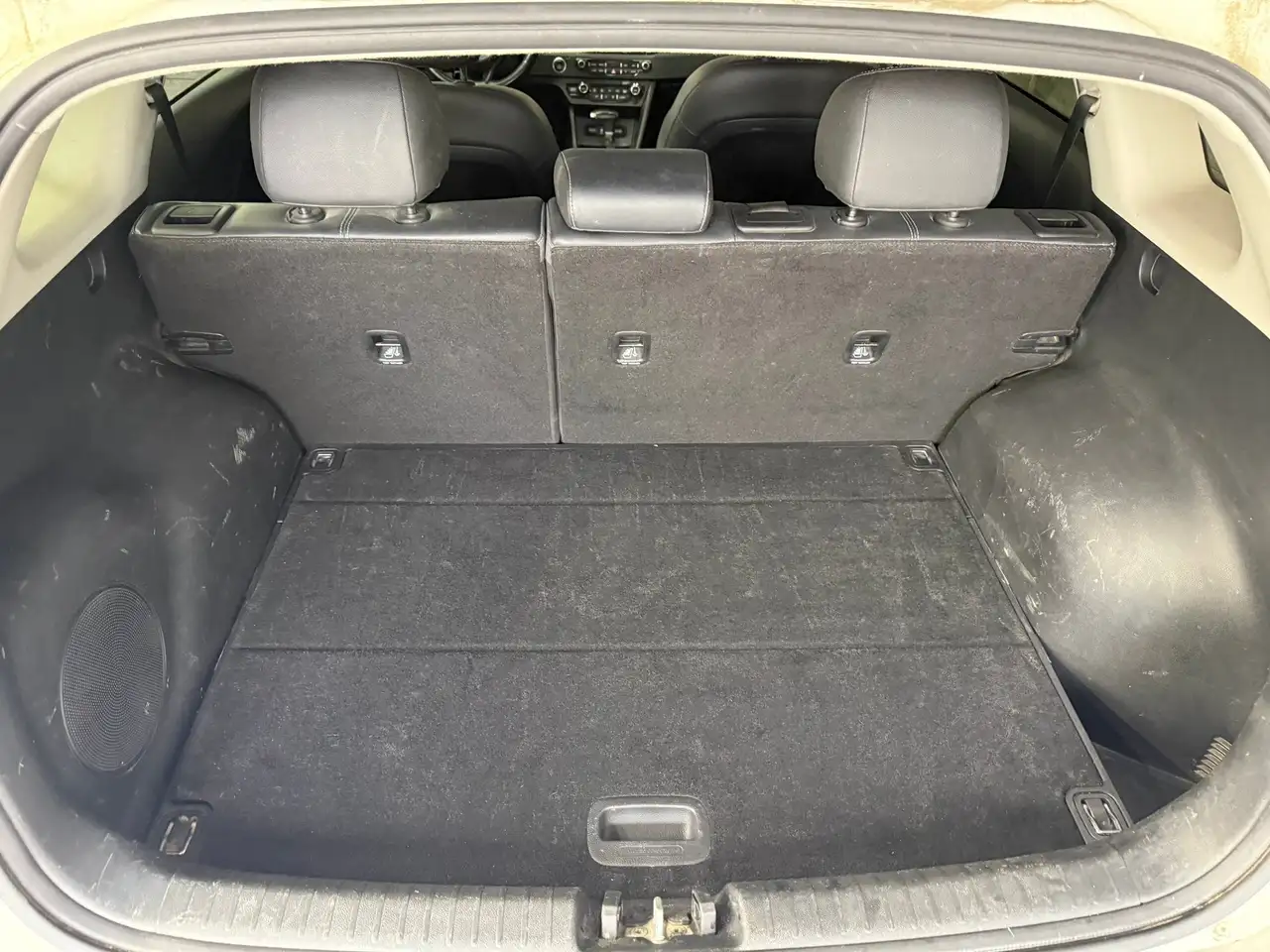Kia Niro снимка Kia Niro