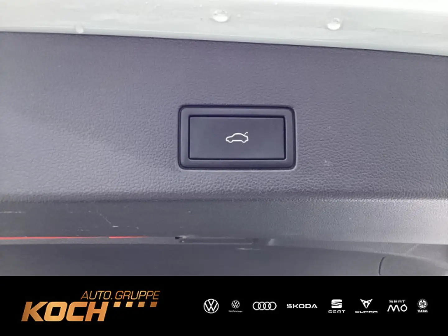 Volkswagen Golf Variant Golf VIII Variant R 4M DSG AHK LED Navi Kamera Weiß - 1