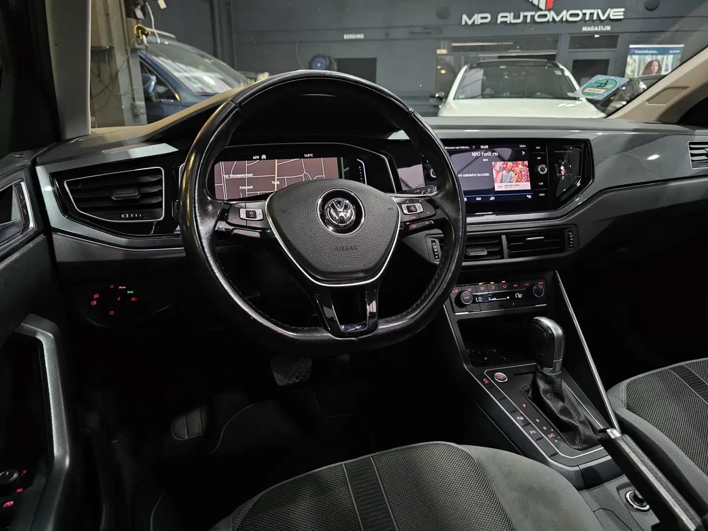 Volkswagen Polo 1.0 TSI DSG R-Line|Pano|Virtual|Camera|Keyless|ACC Noir - 2