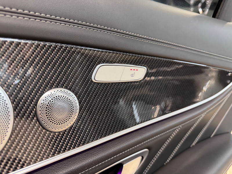Mercedes-Benz E 63 AMG E 63S 4M+ KRMK*2CRBN*PANO*BRMST*DRVRS*BEAM*VOLL! — photo 13