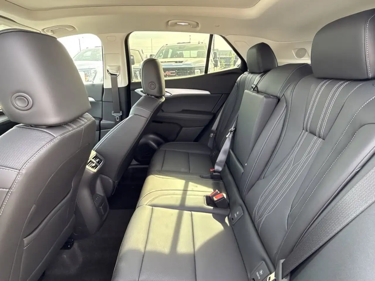 Buick Envision снимка Buick Envision