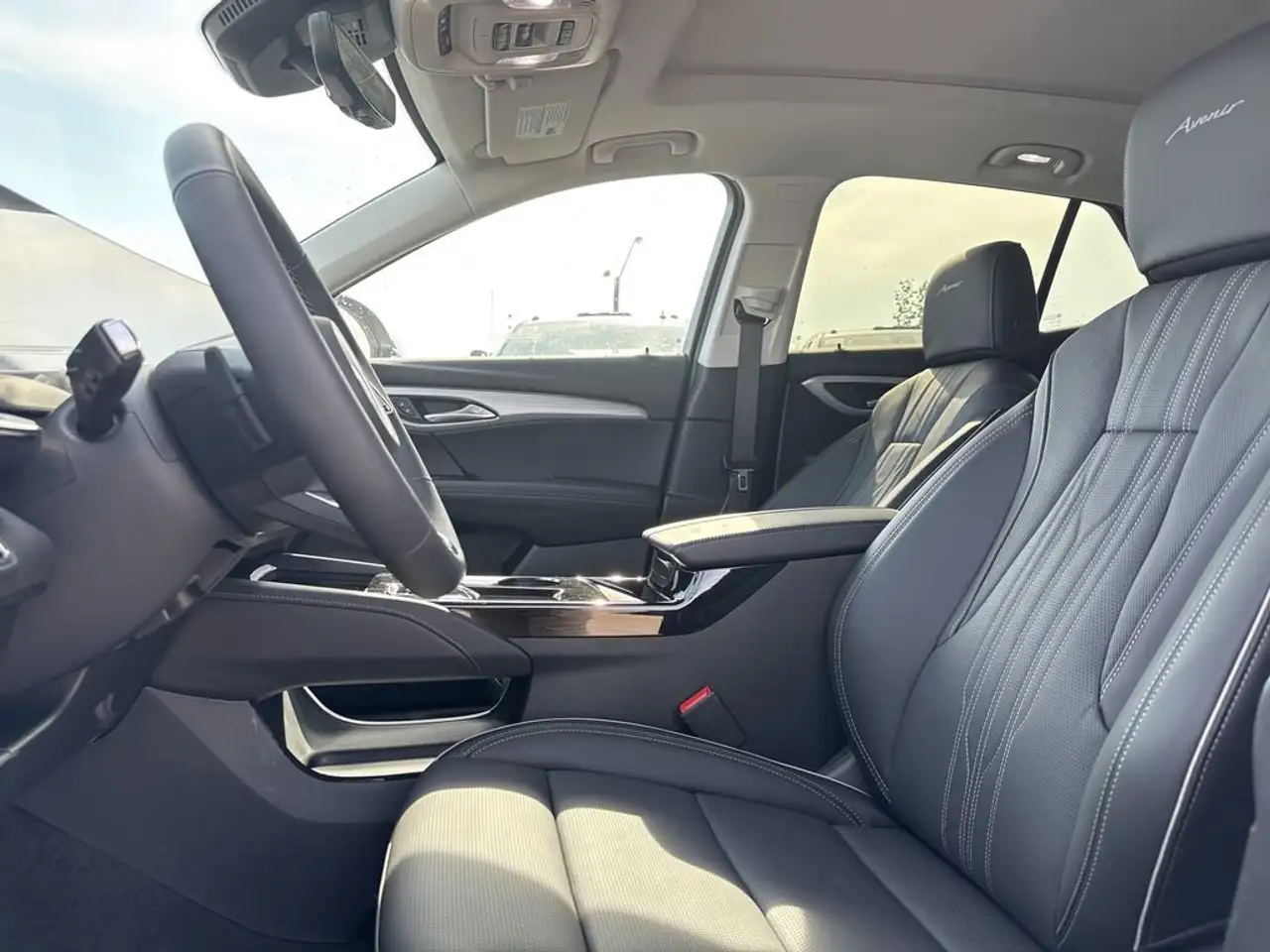 Buick Envision снимка Buick Envision