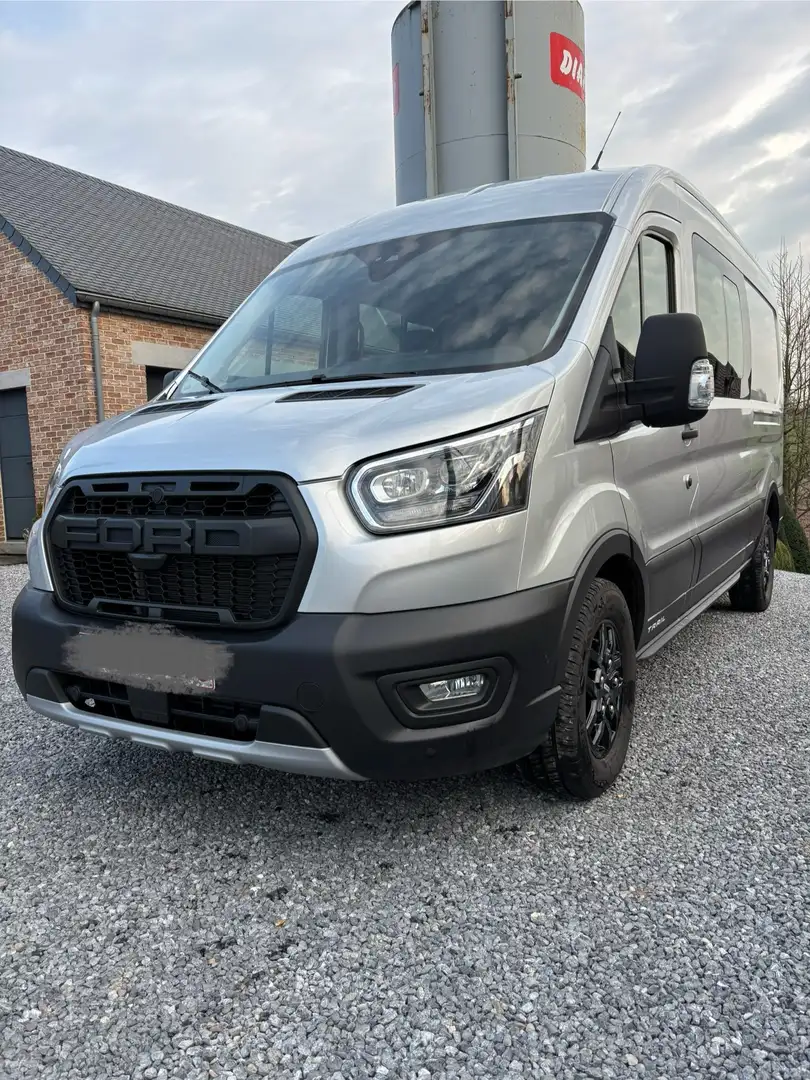 Ford Transit Trail 2.0L 170ch Grijs - 2