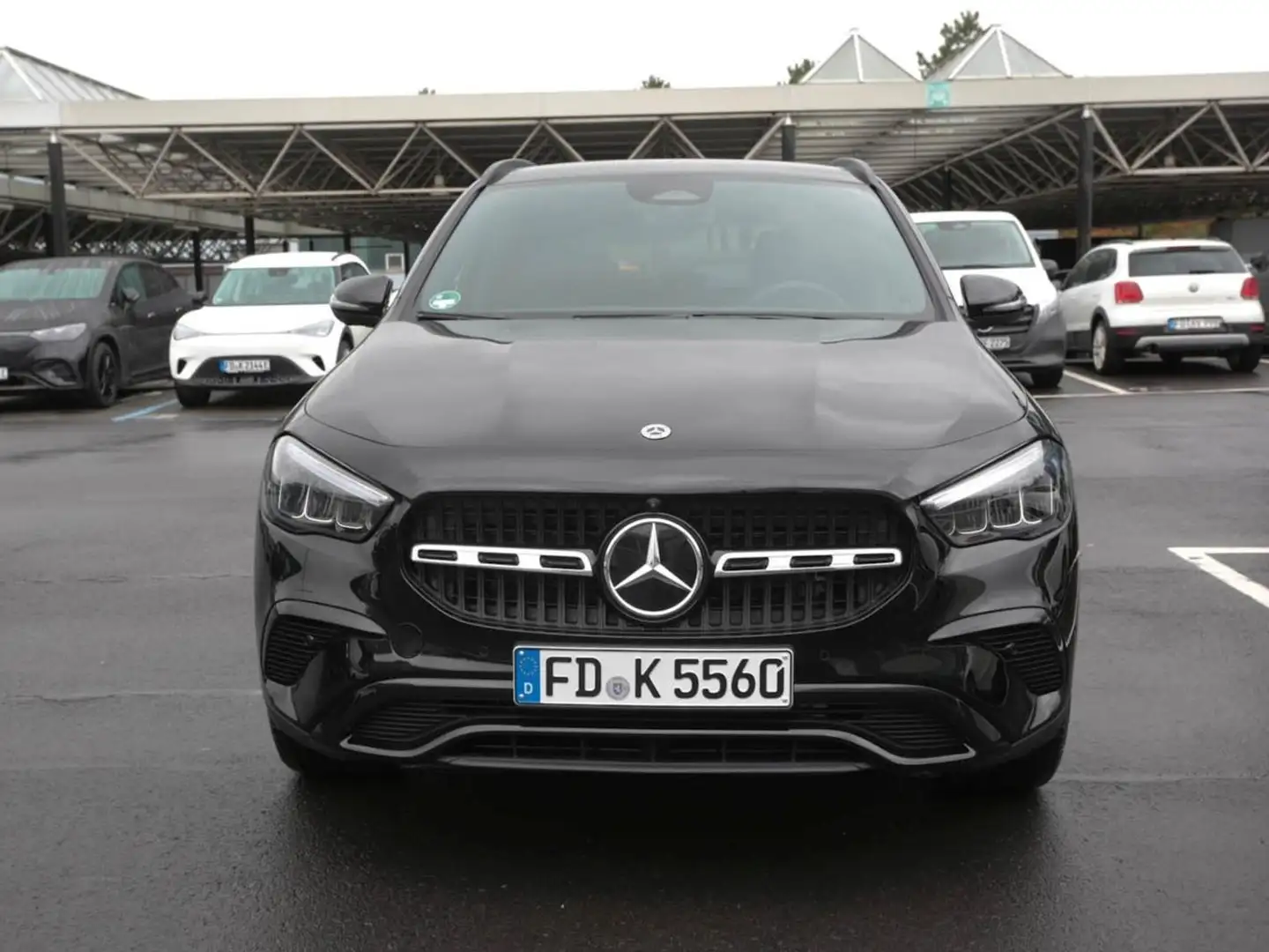 Mercedes-Benz GLA 220 d 4MATIC Progressive Night Panorama AHK Noir - 2