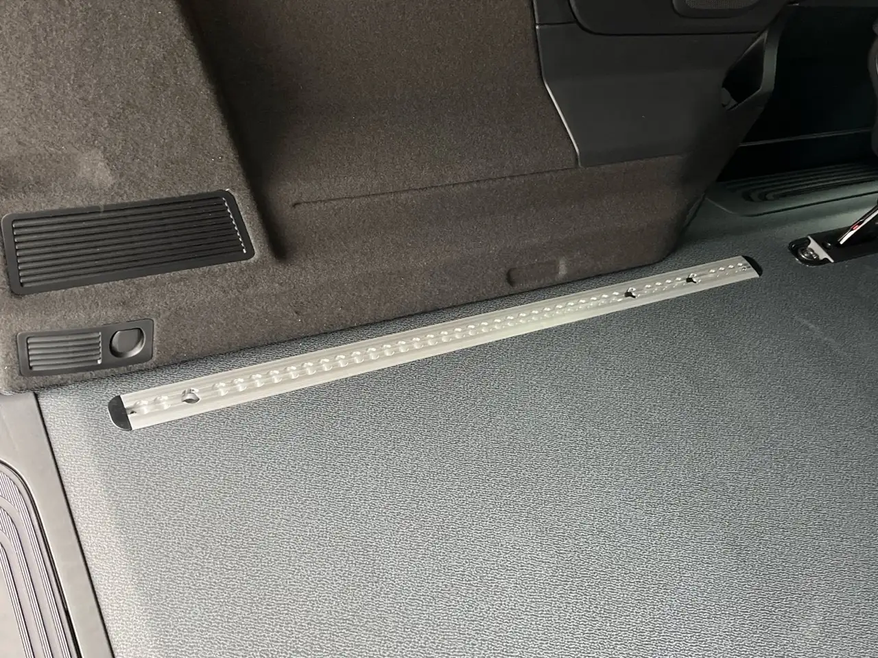 Mercedes-Benz Vito 119 CDI Mixto 4x4 lang Distr. Standhzg 360° 7