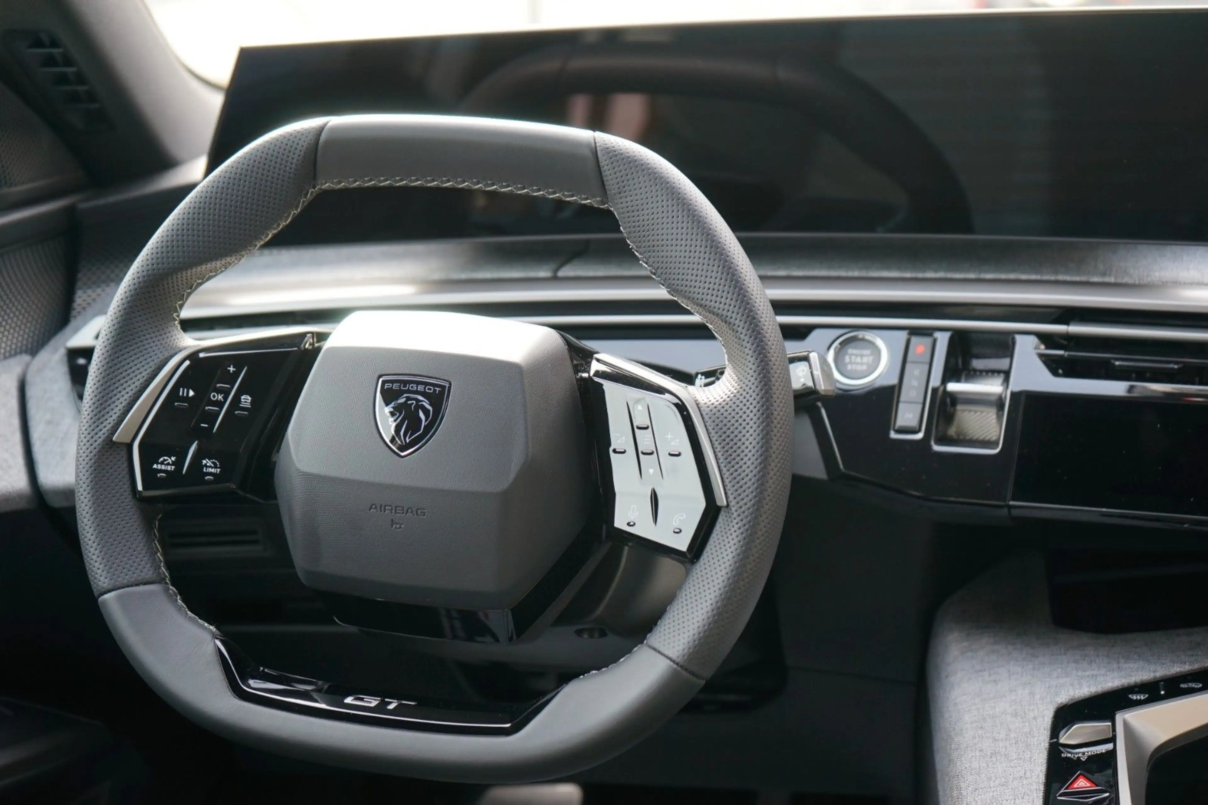 Peugeot 5008 145 GT*Hybrid*7 Sitzer*Kamera*Rate 130€ — photo 14