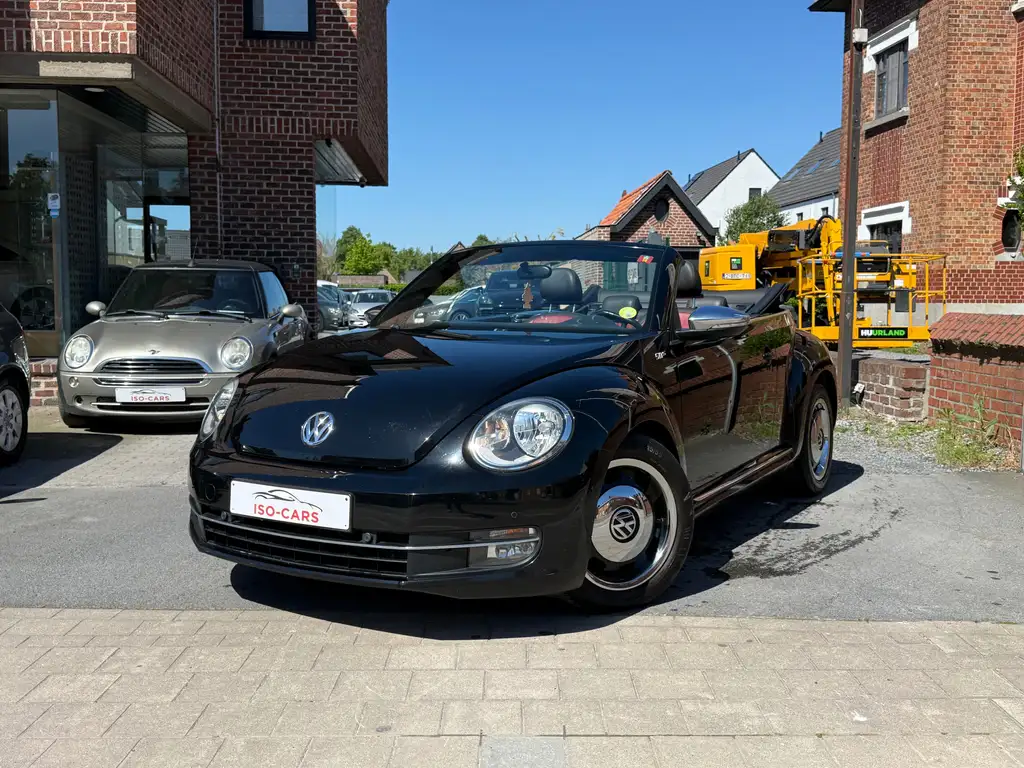 Volkswagen Beetle 2013 из Европы — купить под ключ