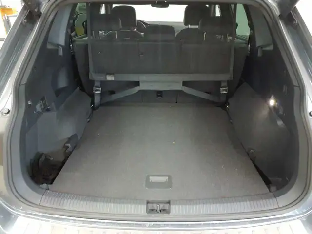 Volkswagen Tiguan view 15
