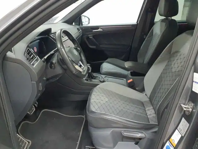 Volkswagen Tiguan view 8