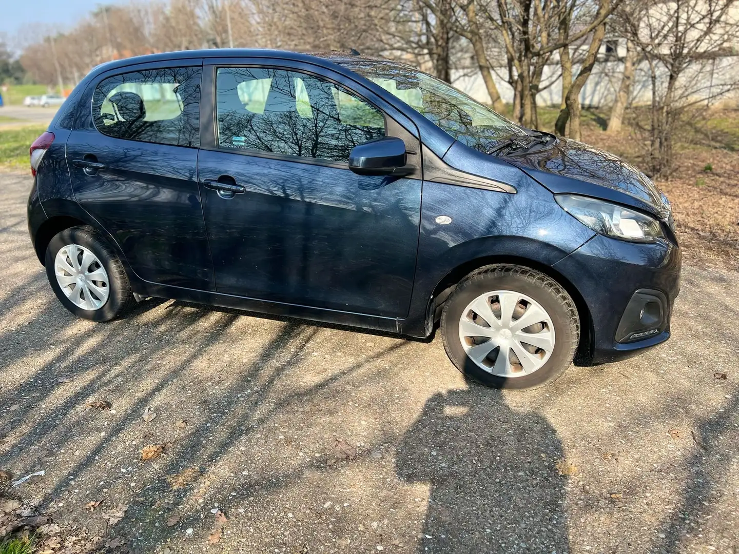 Peugeot 108 5p 1.0 12v Allure Modrá - 2