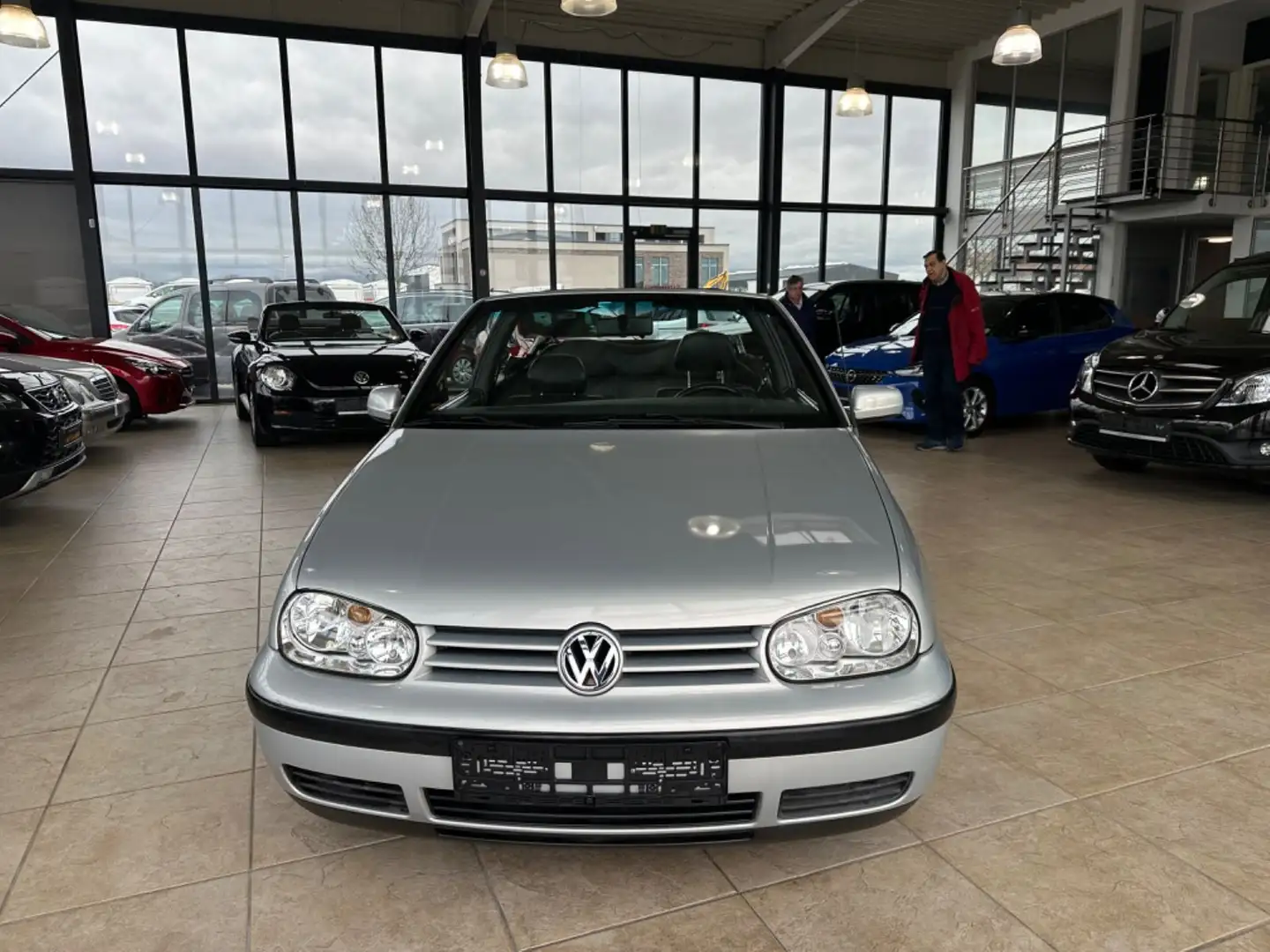 Volkswagen Golf 1.6 Comfortline/Klima/Leder/elektrisches Verdeck Silber - 1