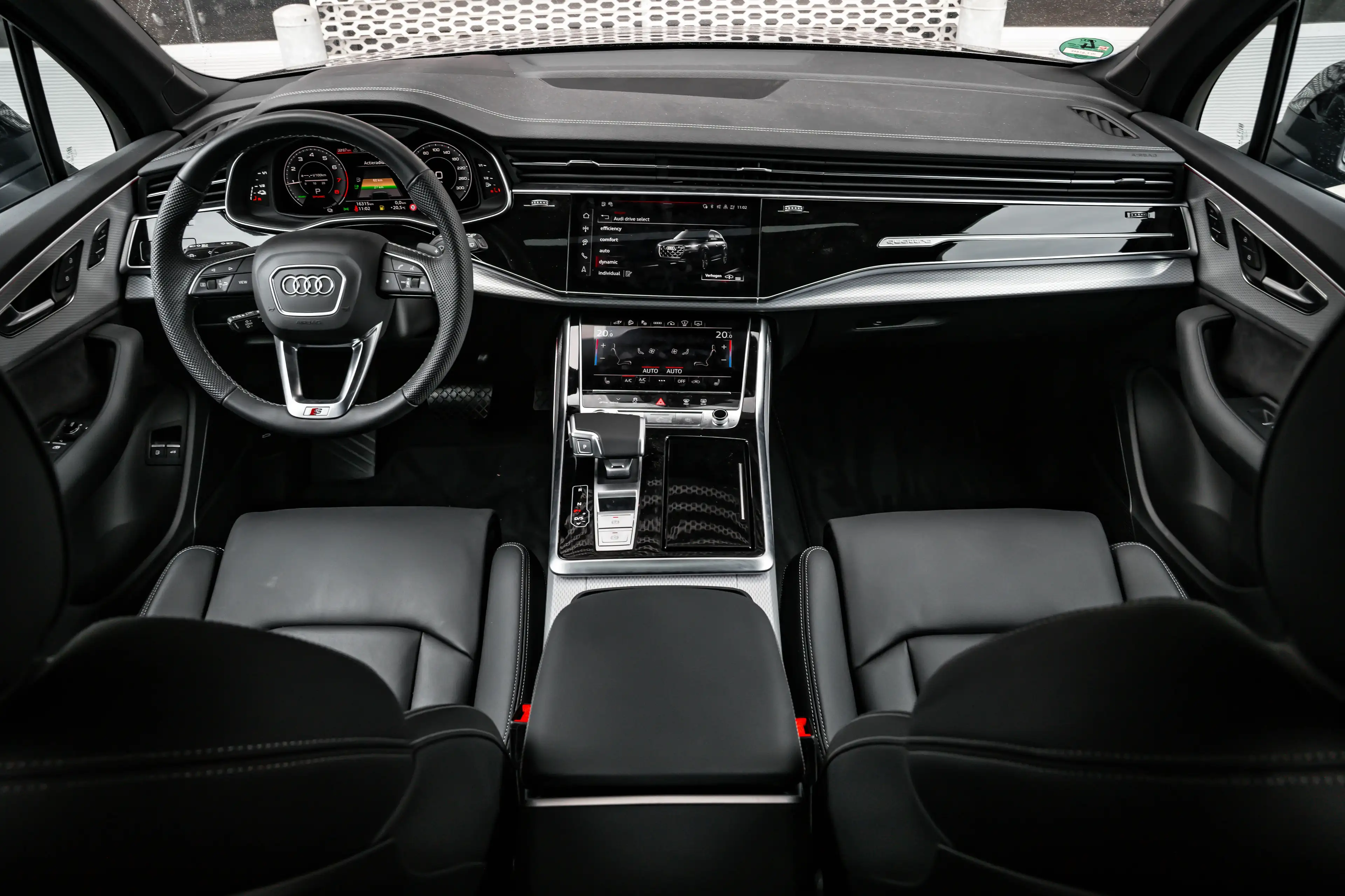 Audi Q7 60 TFSI e quattro Pro Line S Competition | Panoram — photo 9