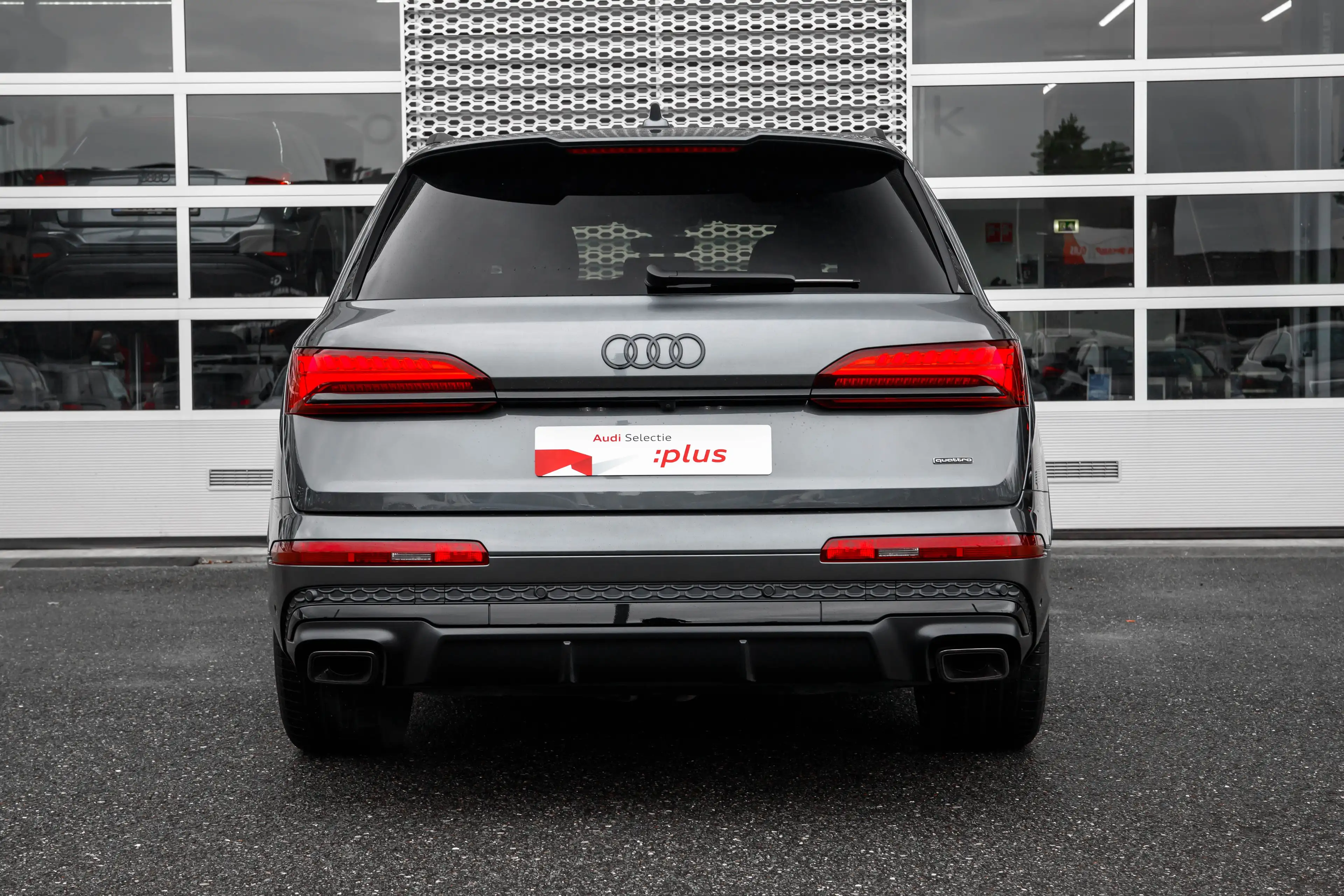 Audi Q7 60 TFSI e quattro Pro Line S Competition | Panoram — photo 4