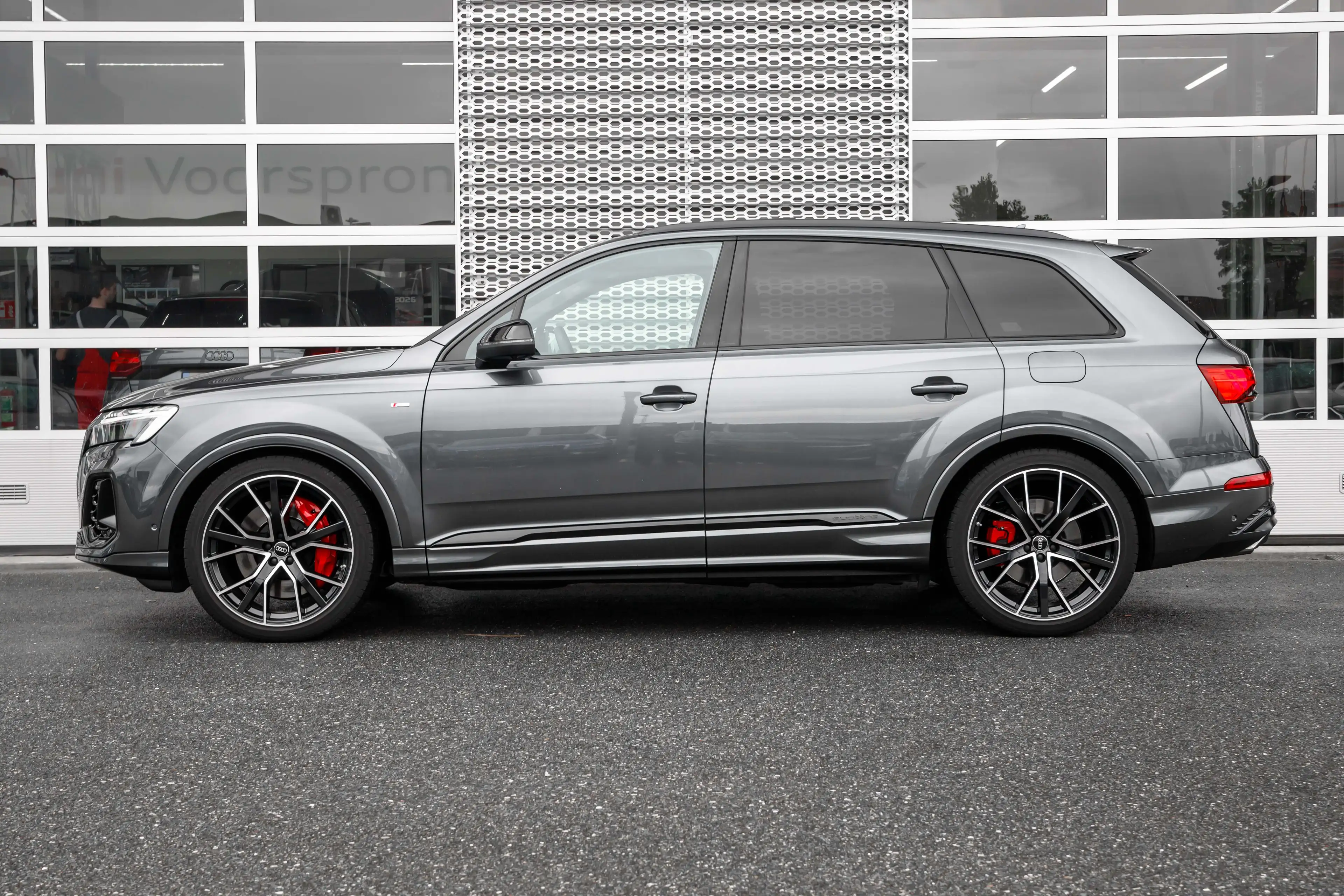 Audi Q7 60 TFSI e quattro Pro Line S Competition | Panoram — photo 5