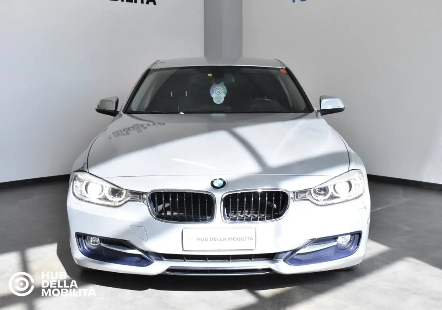 BMW 316 d Touring Sport Srebrny - 1