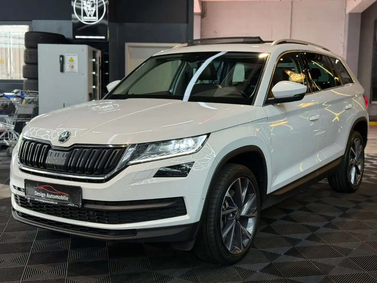 Skoda Kodiaq Style 2.0 TDI 4x4*KAMERA/MEMORY/PANO/AHK Weiß - 2
