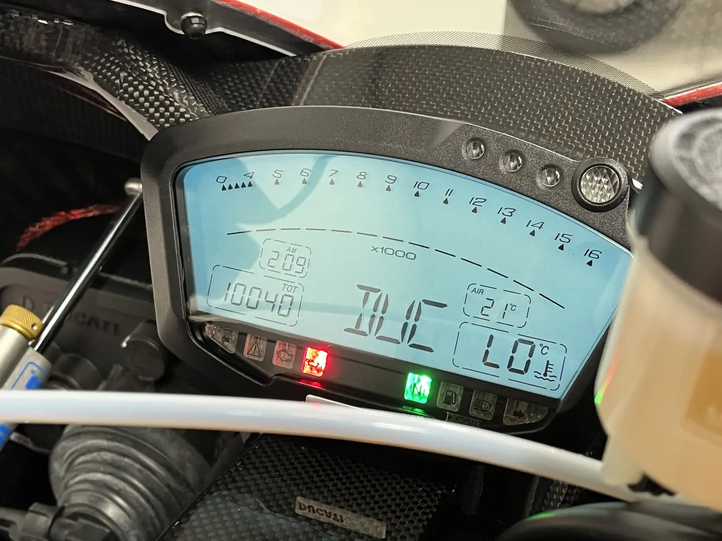 Ducati Desmosedici RR Красный - 2