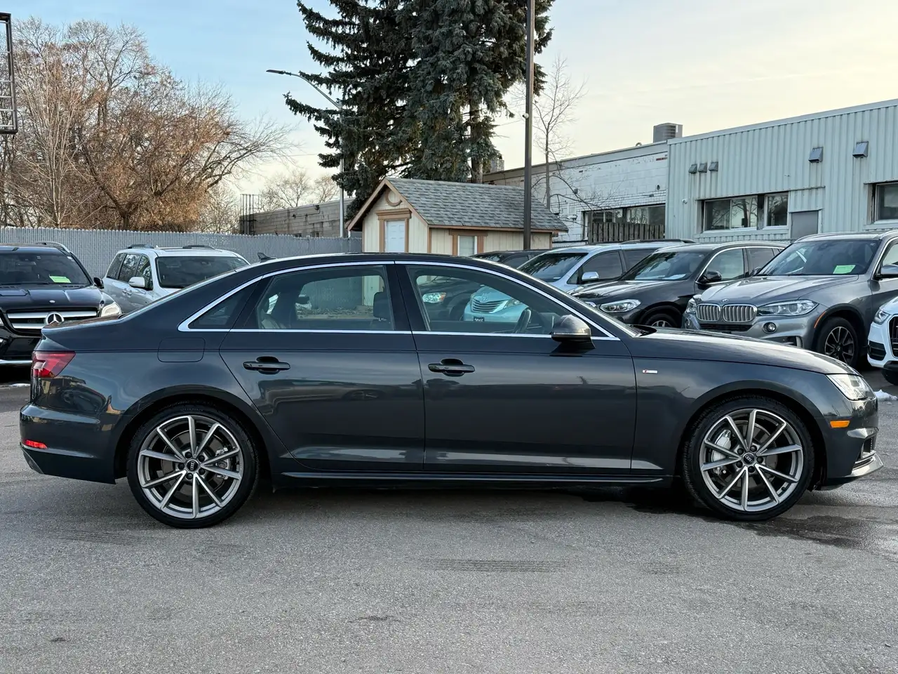 Audi A4 снимка Audi A4