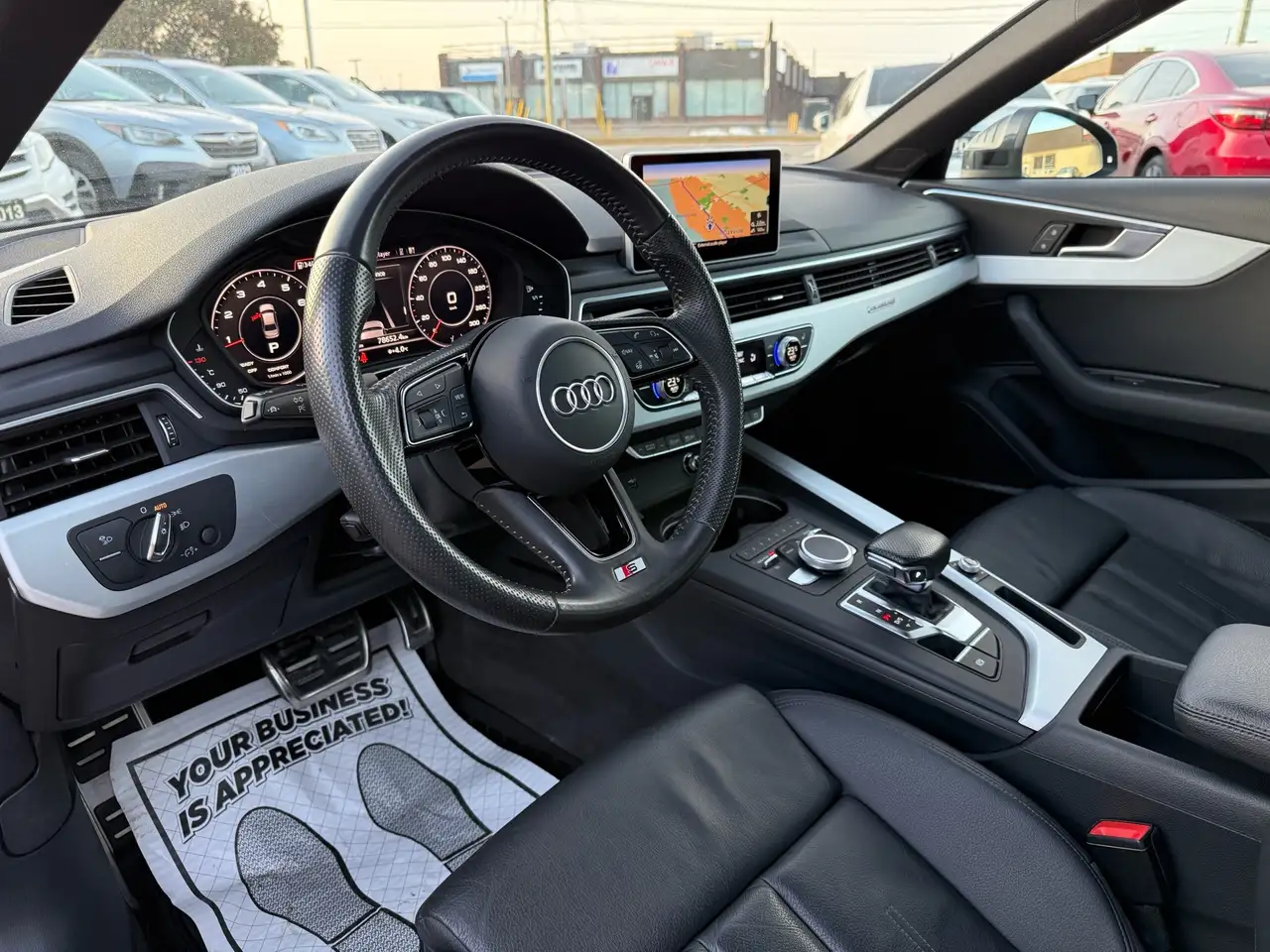 Audi A4 снимка Audi A4