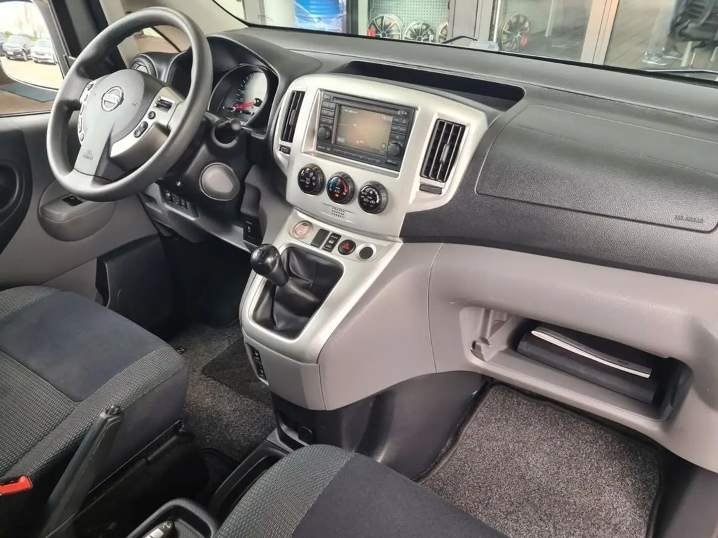 Nissan NV200 1.6 110CV Tekna Szürke - 1